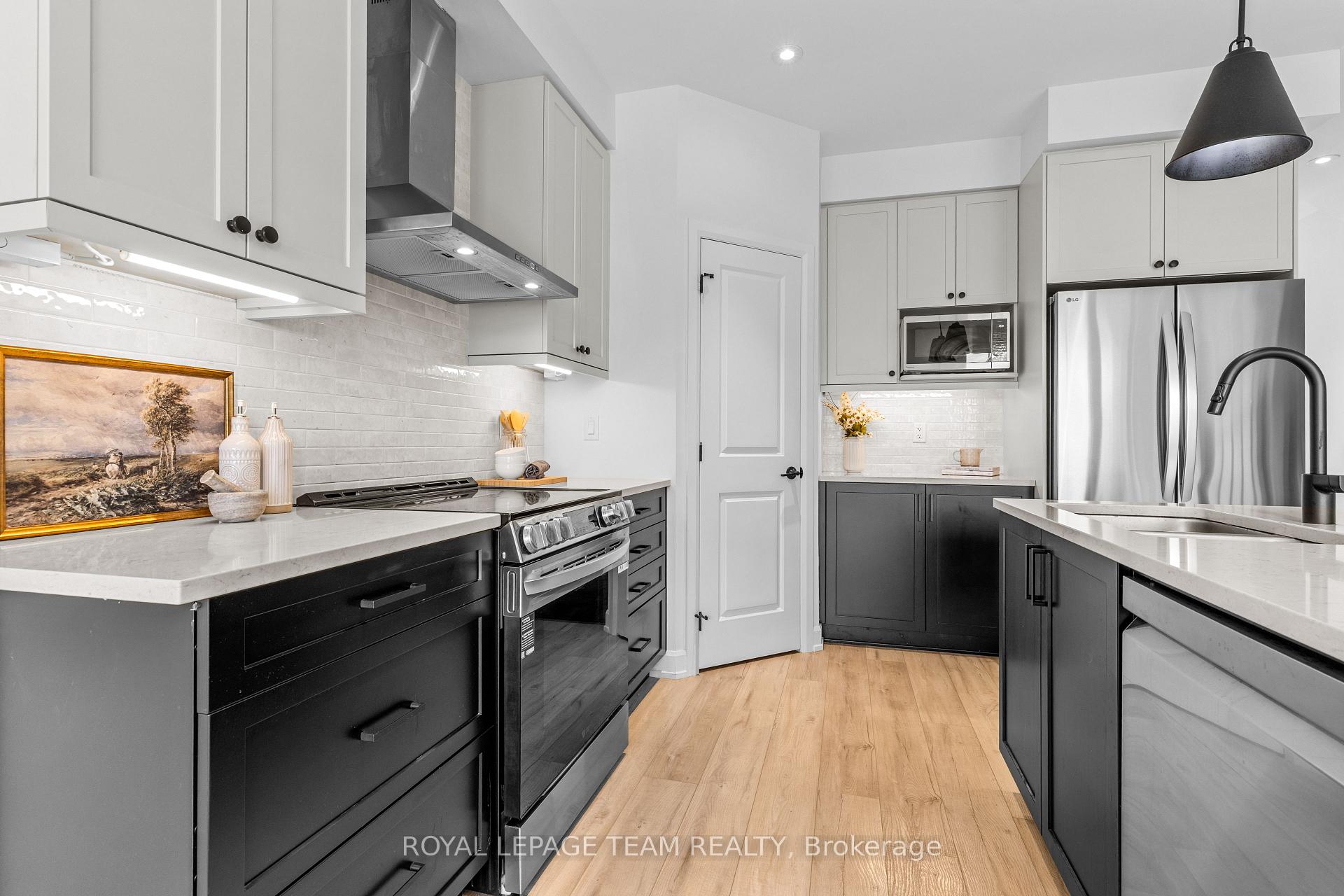 Photo 12 of Unit B, 173 Rivington Street, Ottawa, Carp — HOMEH