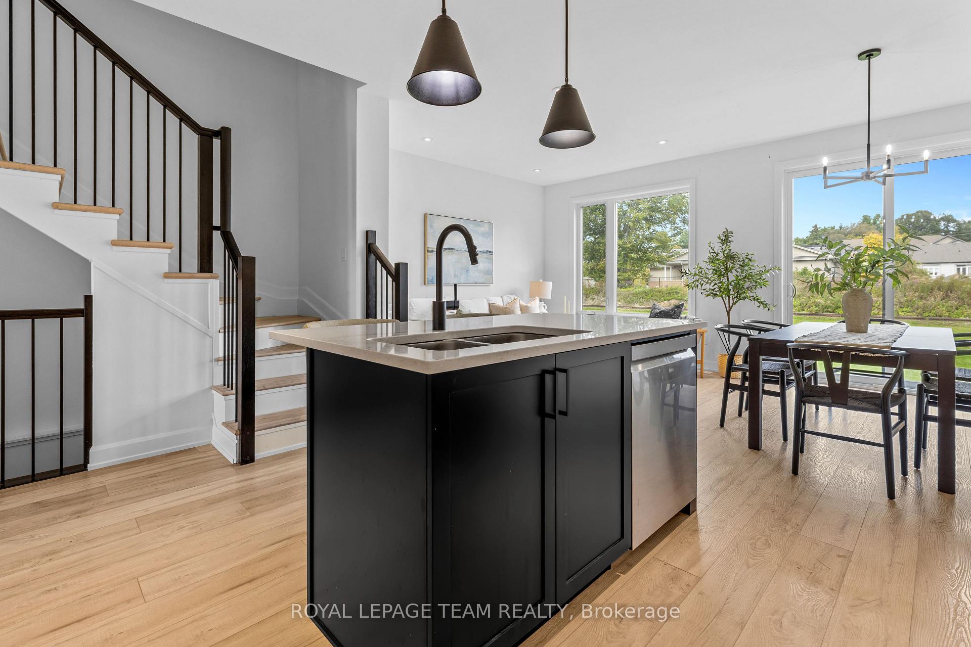 Photo 17 of Unit B, 173 Rivington Street, Ottawa, Carp — HOMEH