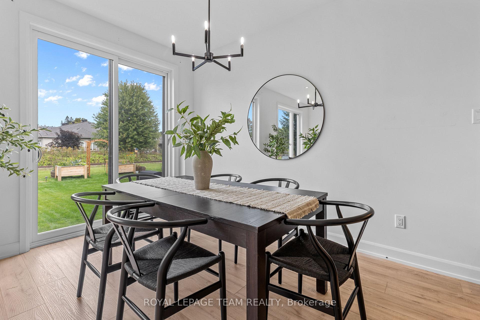 Photo 18 of Unit B, 173 Rivington Street, Ottawa, Carp — HOMEH