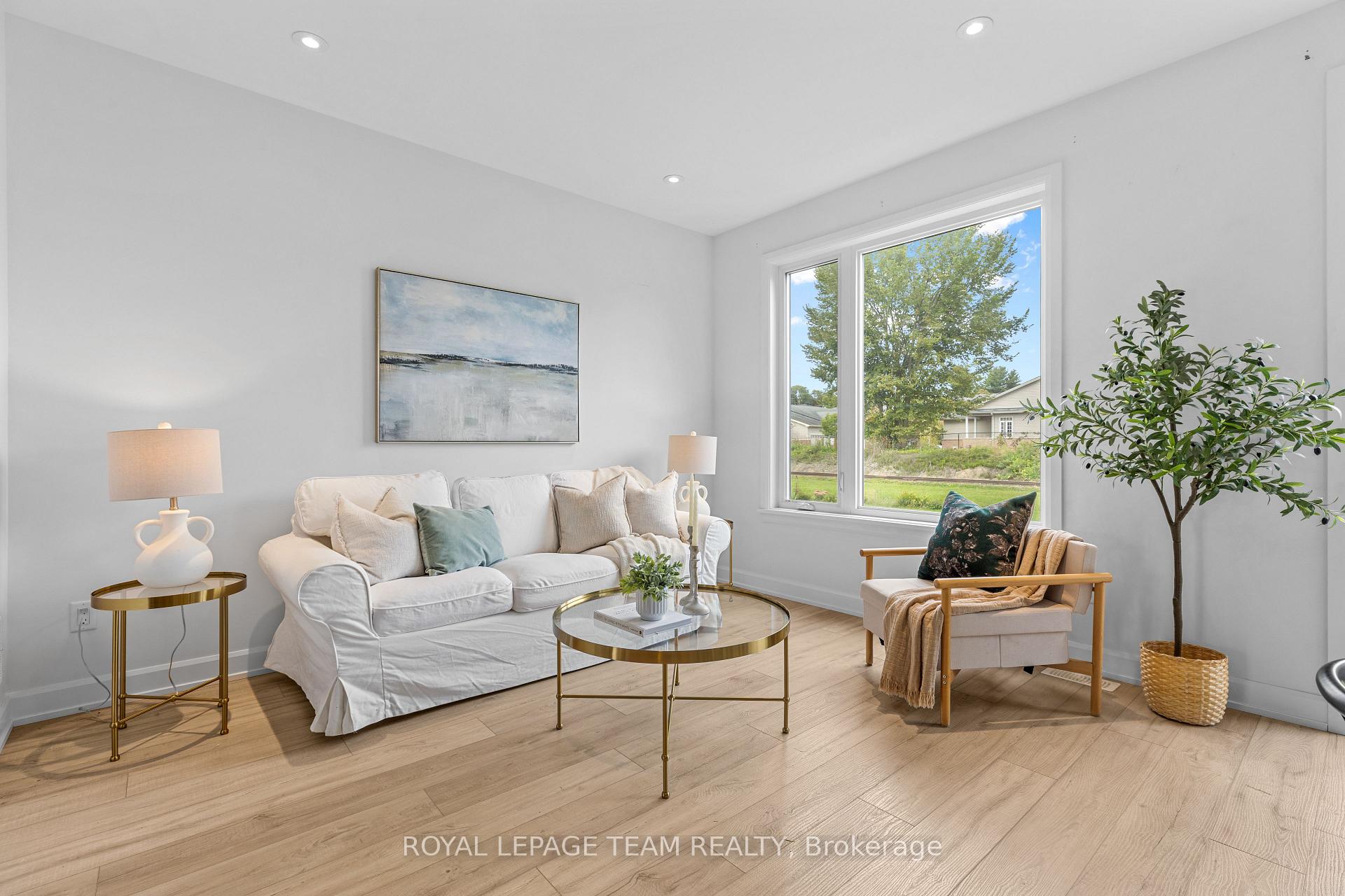 Photo 19 of Unit B, 173 Rivington Street, Ottawa, Carp — HOMEH