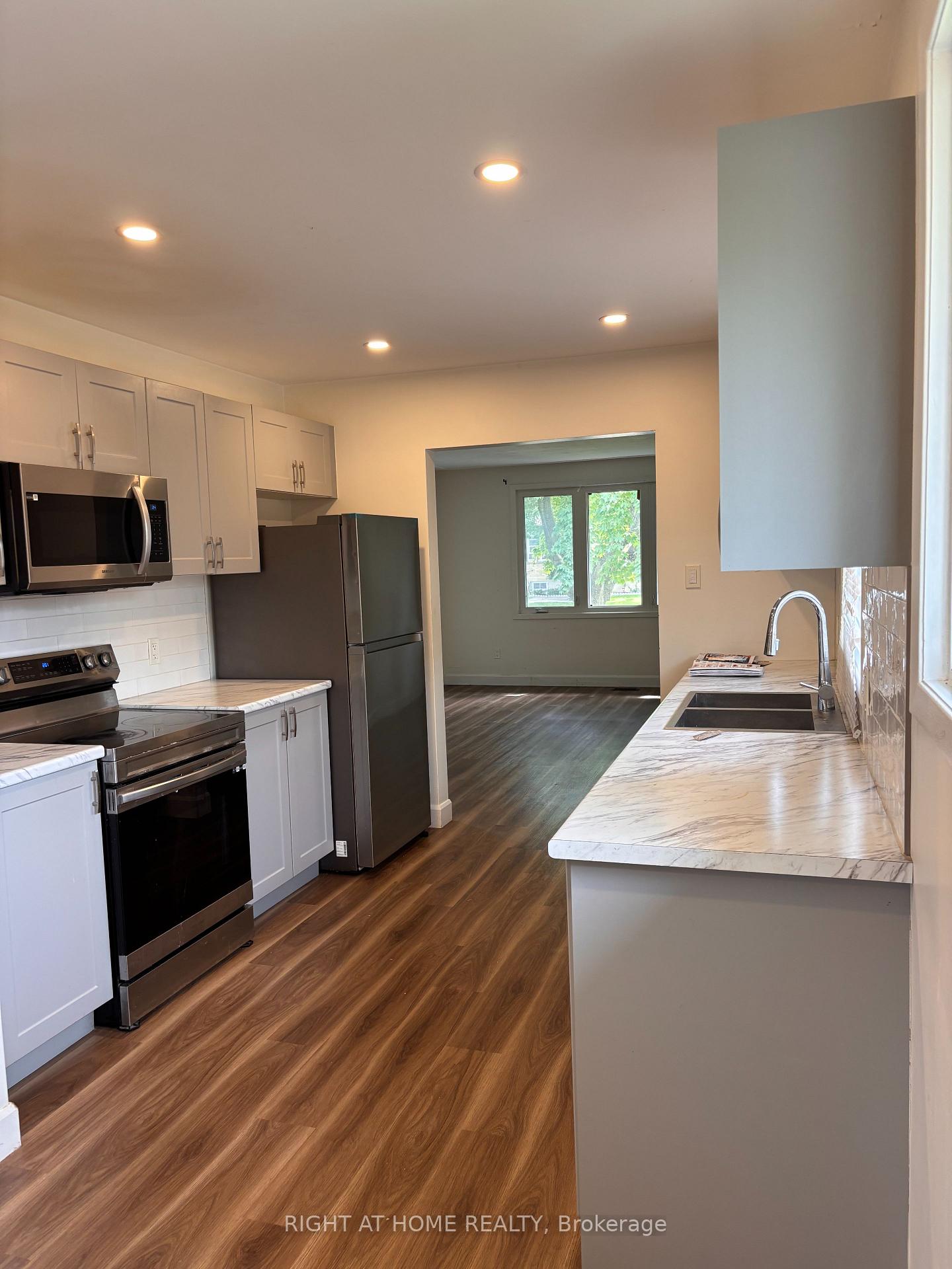 Photo 3 of 52 Sumner Place, London, South T — HOMEH