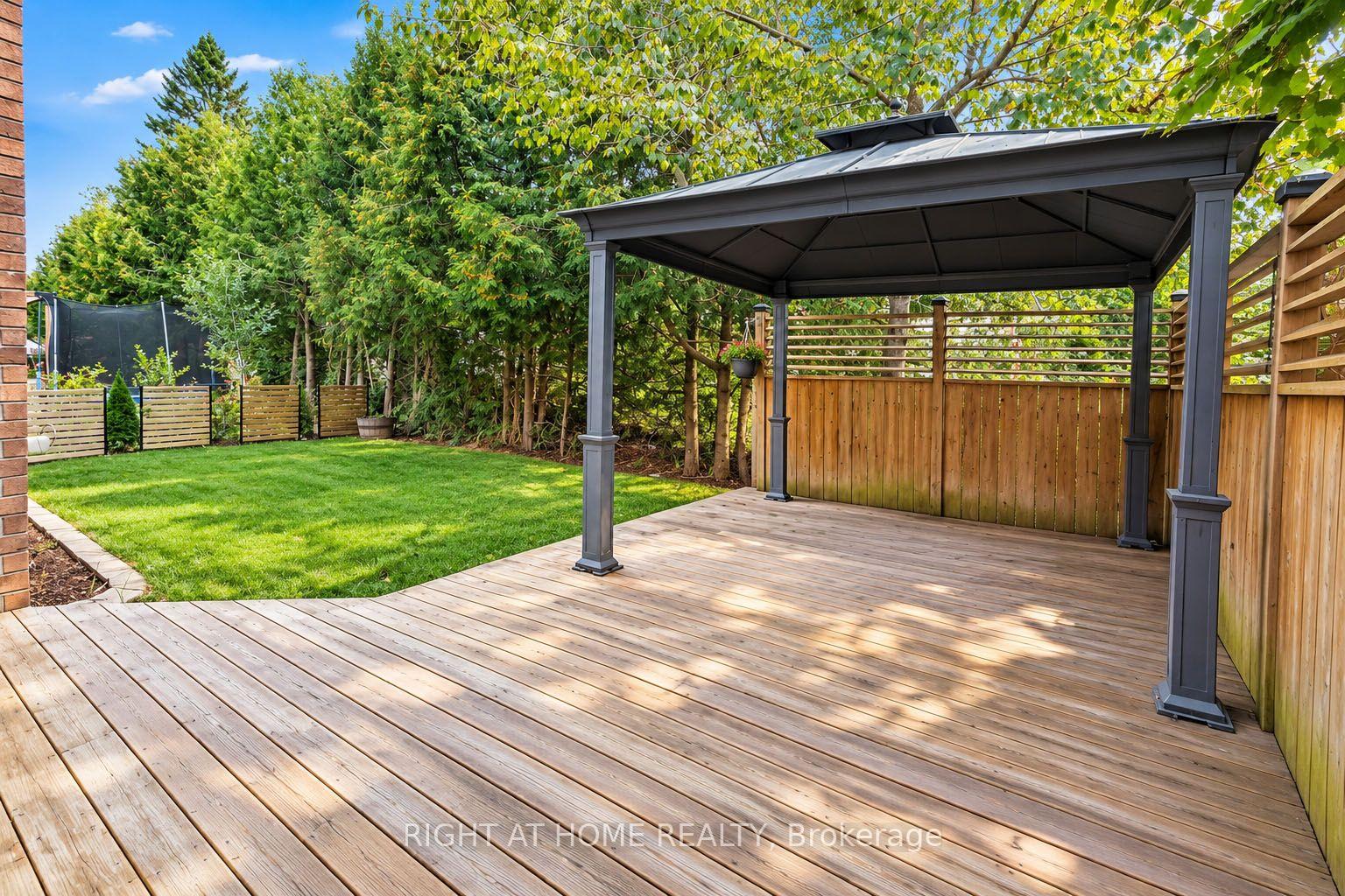 Photo 44 of 35 Auburn Court, Barrie, Ardagh — HOMEH