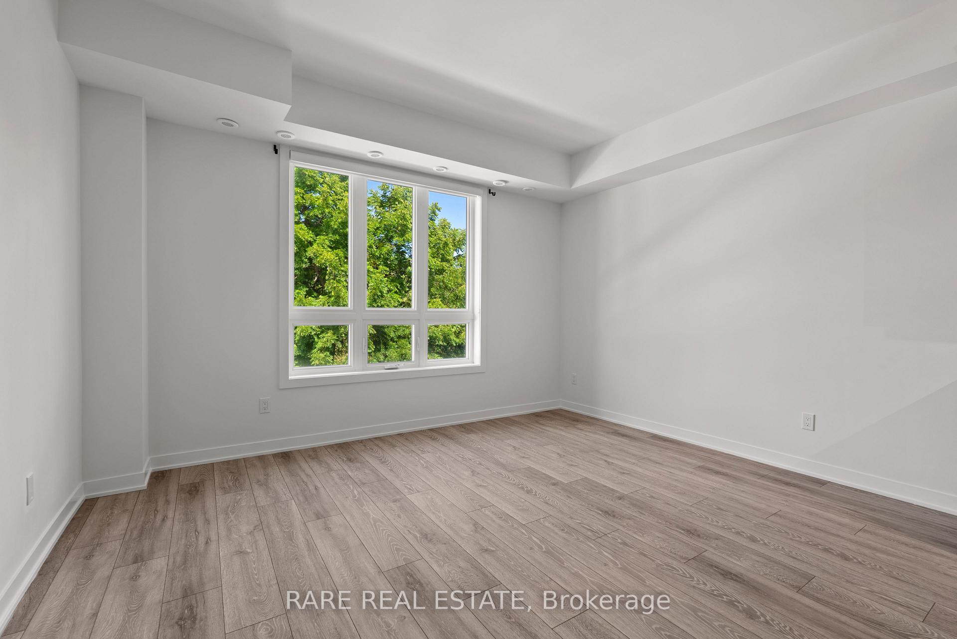 Photo 5 of Unit 15, 4045 Hickory Drive, Mississauga, Rathwood — HOMEH