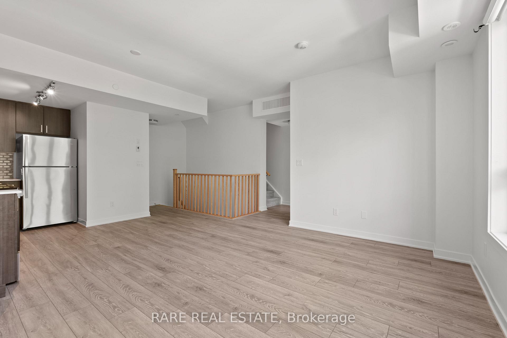 Photo 11 of Unit 15, 4045 Hickory Drive, Mississauga, Rathwood — HOMEH
