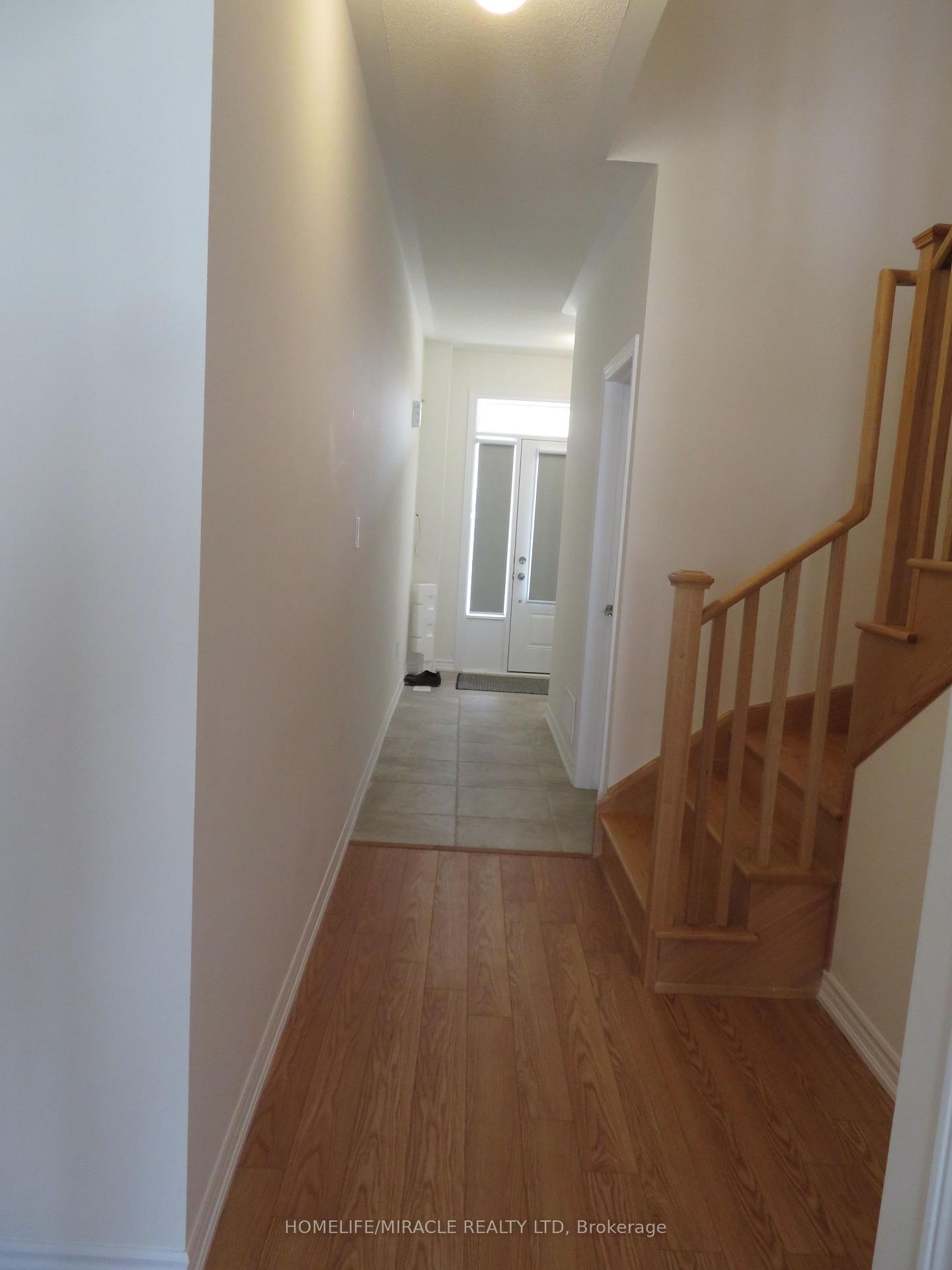 Photo 6 of Unit 72, 36 Valleybrook Road, Barrie, Innis-Shore — HOMEH
