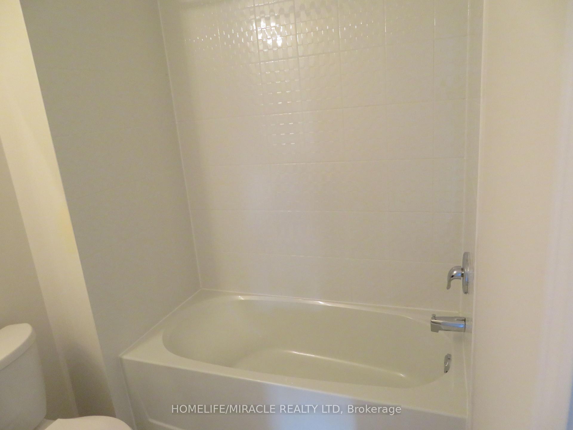 Photo 9 of Unit 72, 36 Valleybrook Road, Barrie, Innis-Shore — HOMEH