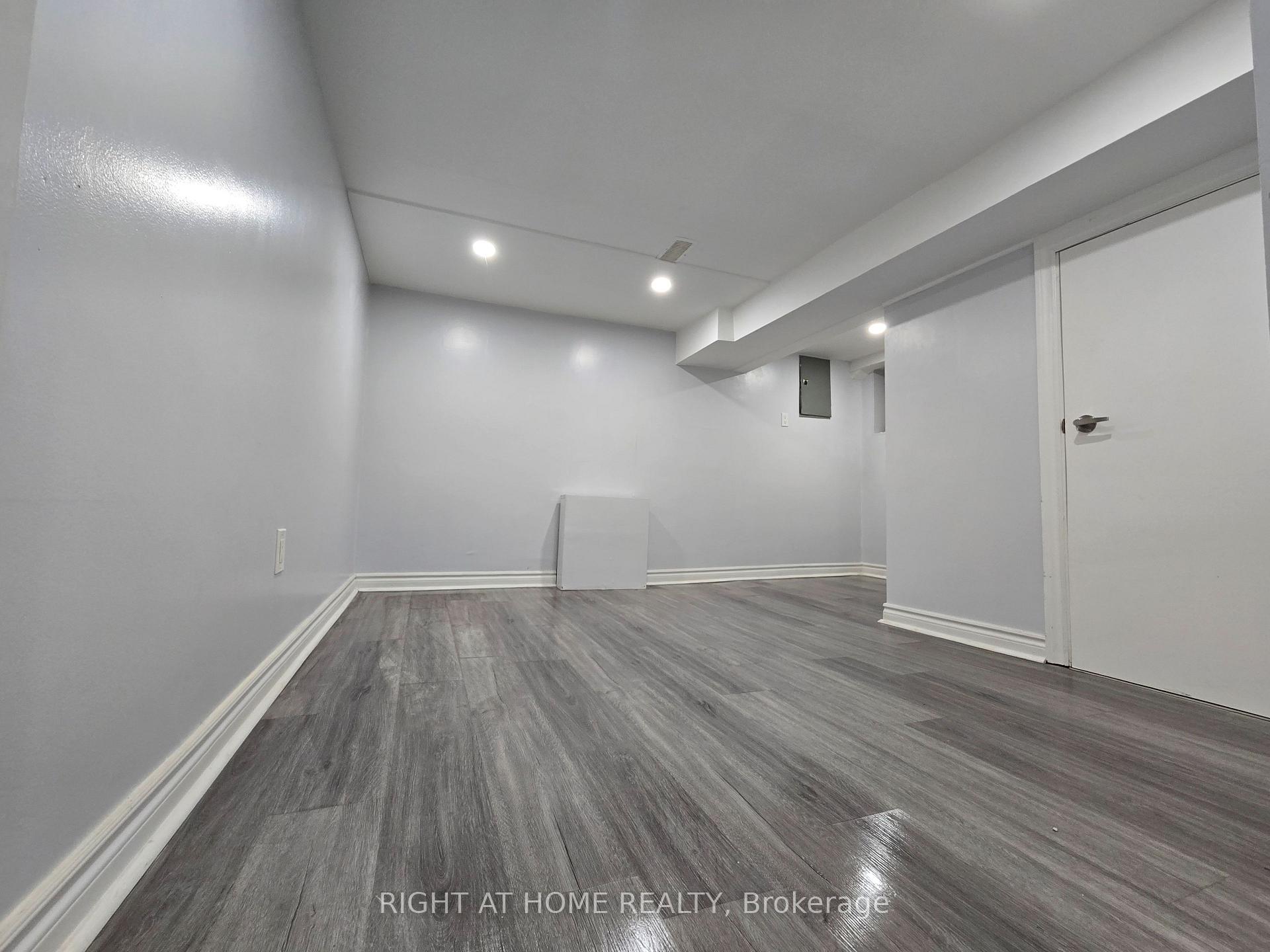 Photo of Unit BSMT, 984 Ossington Avenue
