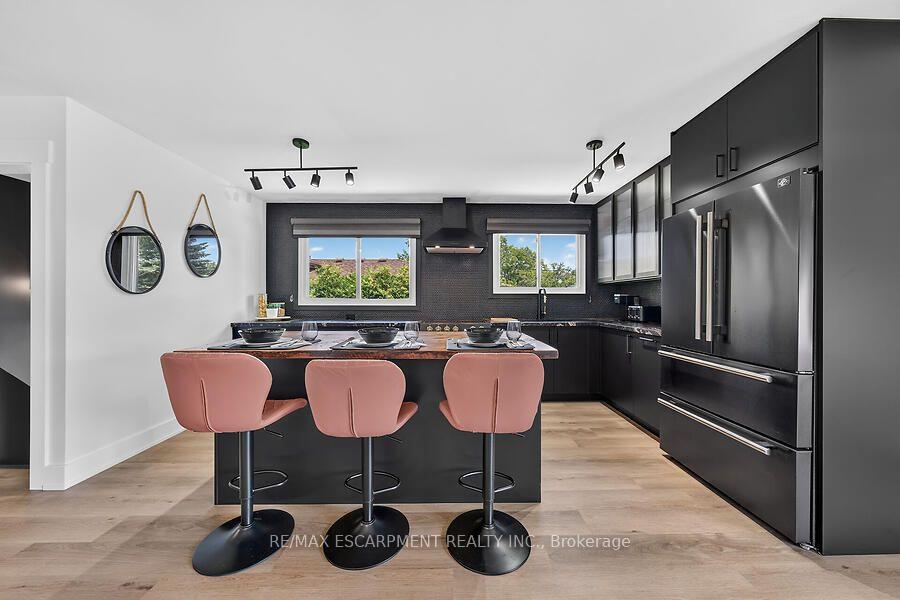 Photo 8 of 26 Parklands Drive, Hamilton, Rosedale — HOMEH