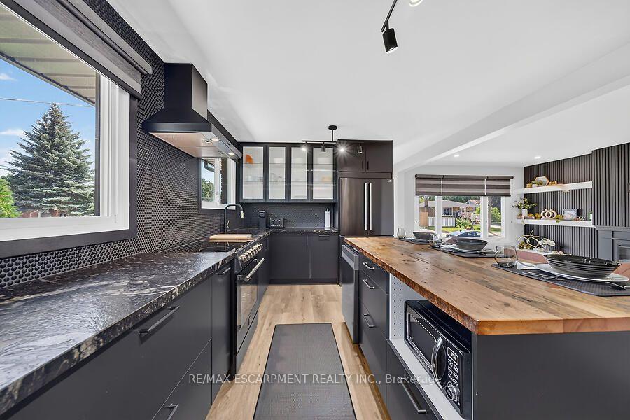 Photo 11 of 26 Parklands Drive, Hamilton, Rosedale — HOMEH