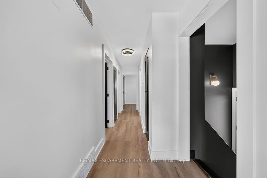 Photo 13 of 26 Parklands Drive, Hamilton, Rosedale — HOMEH