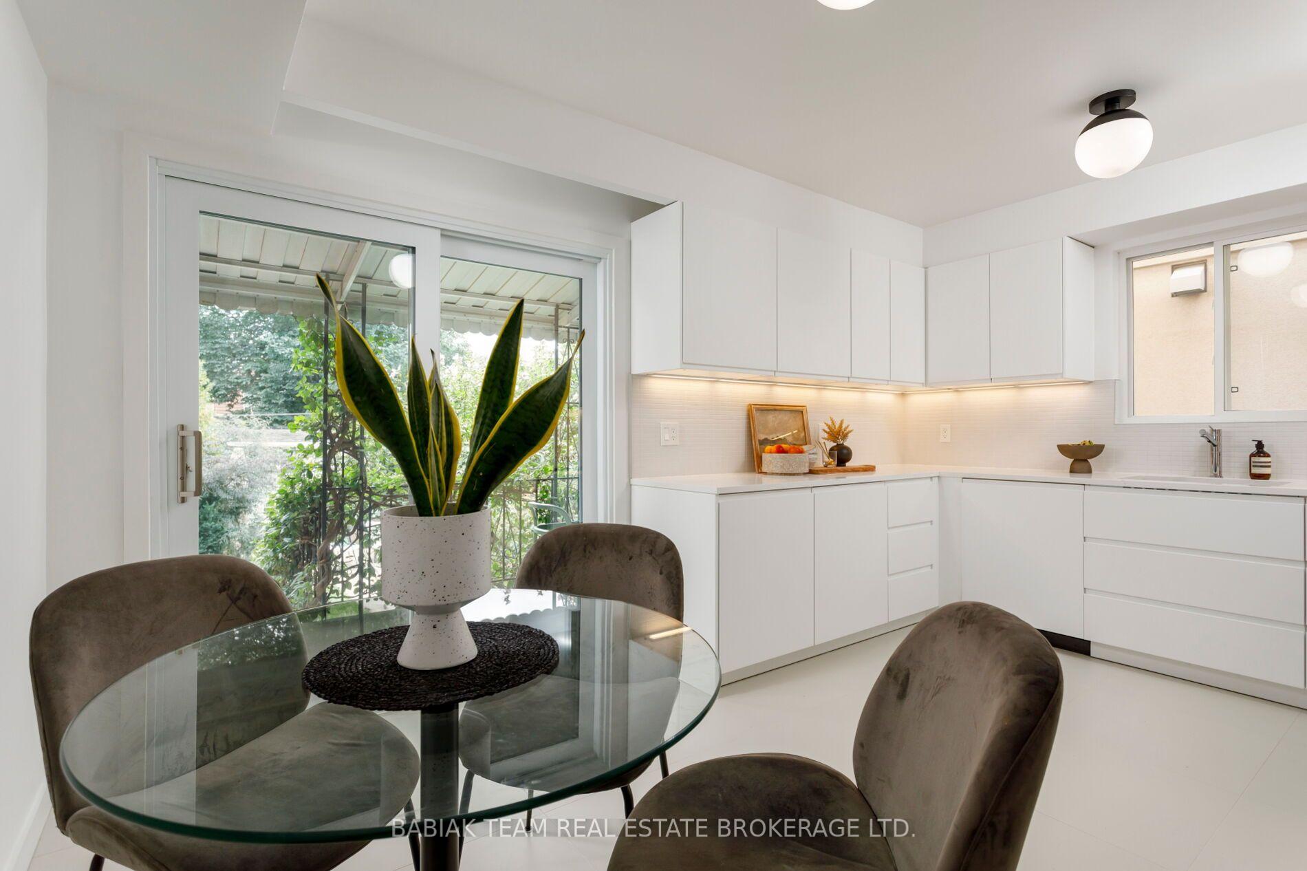 Photo 11 of 220 Medland Street, Toronto, High Park North — HOMEH