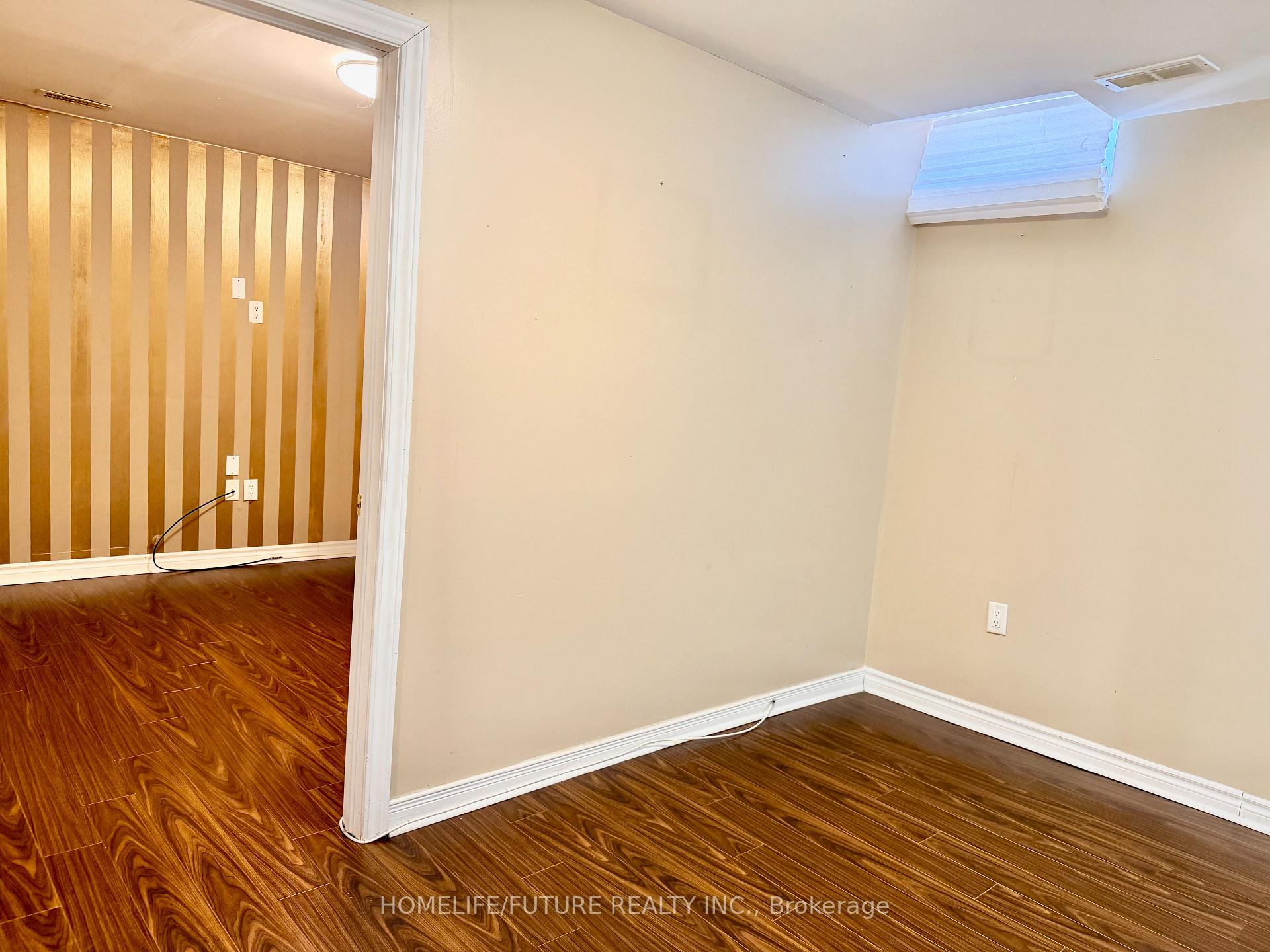 Photo 10 of Unit Bsmt, 22 Gamson Crescent, Brampton, Sandringham-Wellington — HOMEH