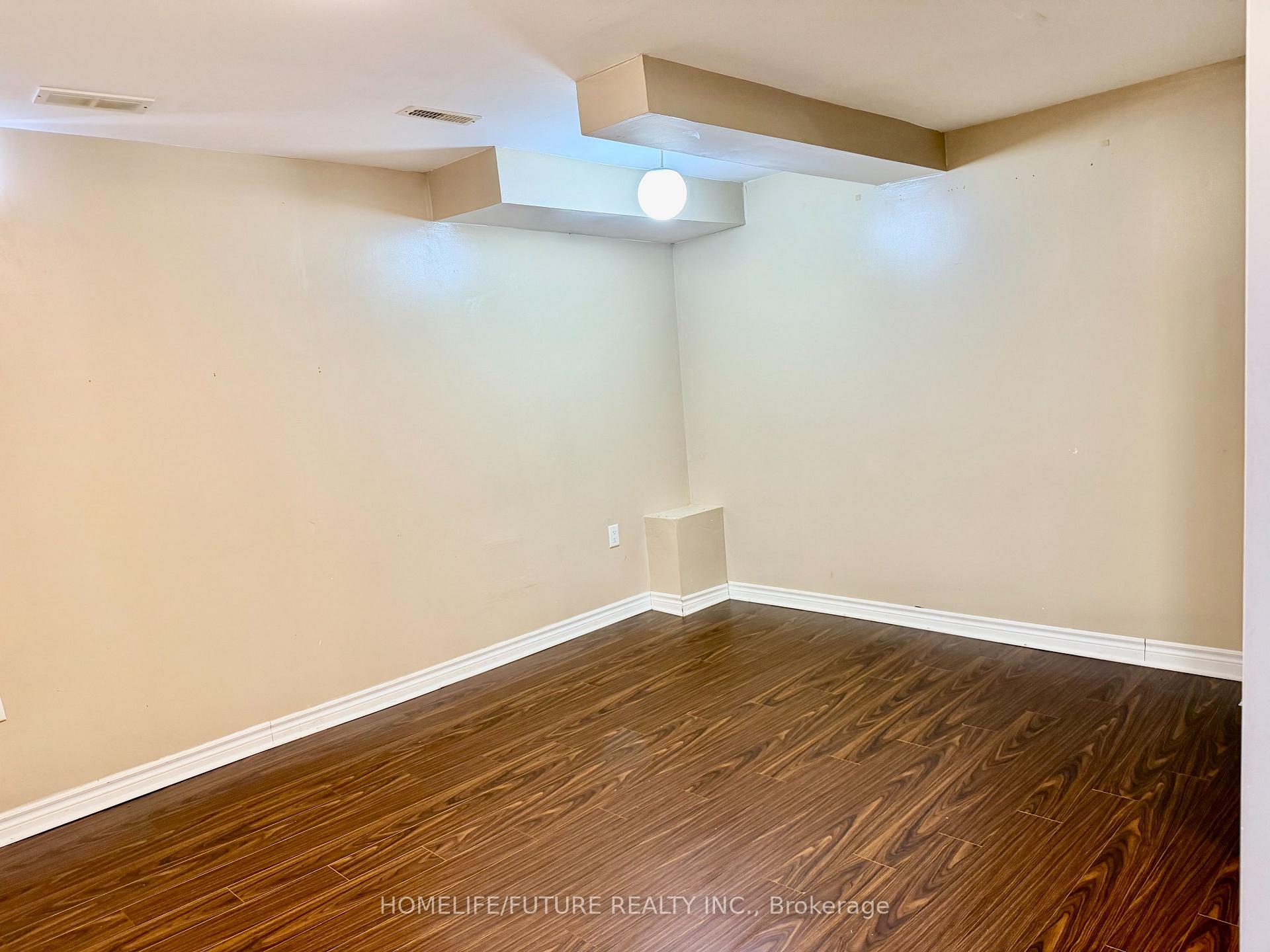 Photo 11 of Unit Bsmt, 22 Gamson Crescent, Brampton, Sandringham-Wellington — HOMEH