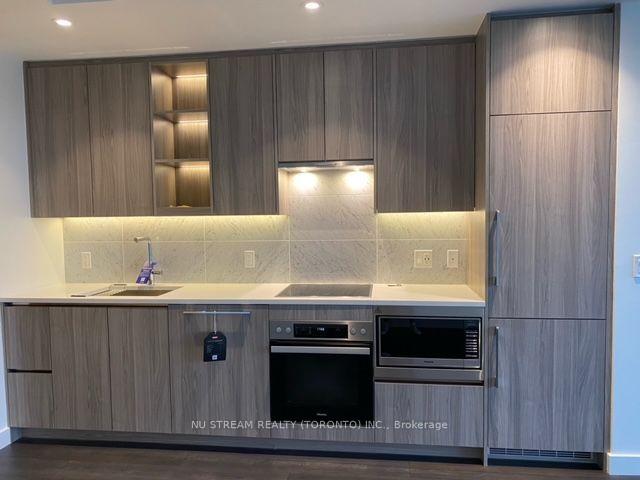 Photo 6 of Unit 1003, 85 McMahon Drive, North York, Bayview Village — HOMEH