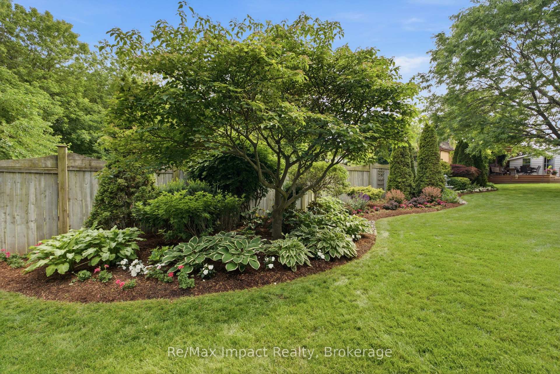 Photo 10 of 43 Park Road S, Oshawa, O'Neill — HOMEH