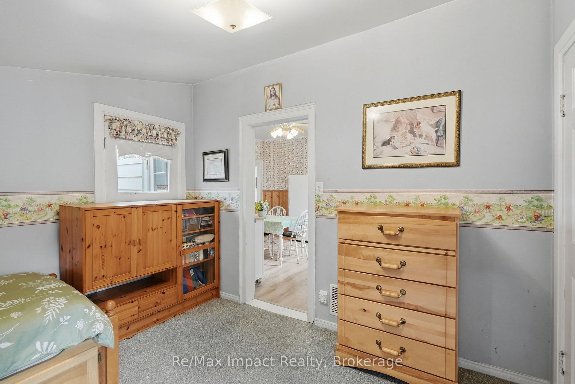 Photo 36 of 43 Park Road S, Oshawa, O'Neill — HOMEH