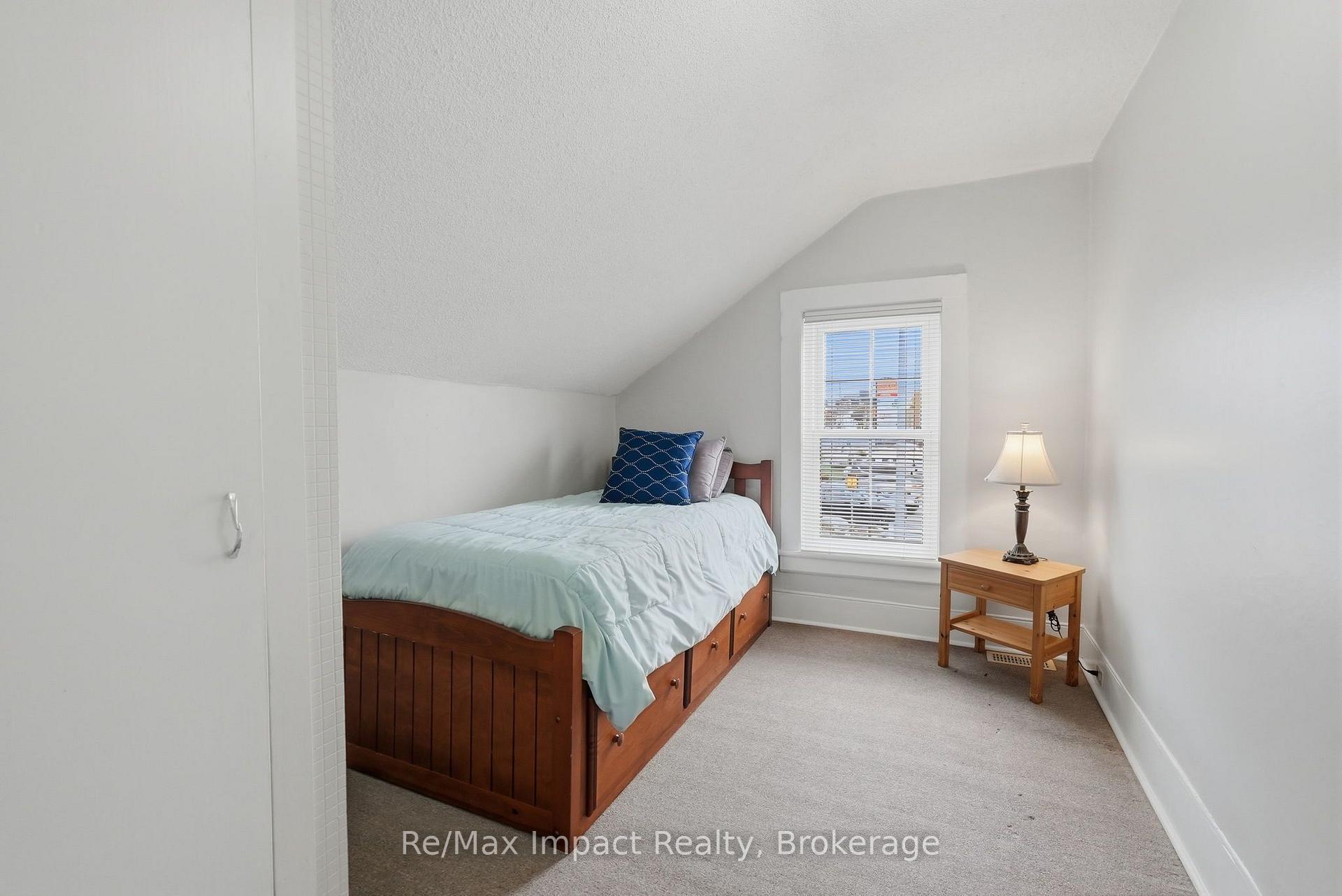 Photo 43 of 43 Park Road S, Oshawa, O'Neill — HOMEH