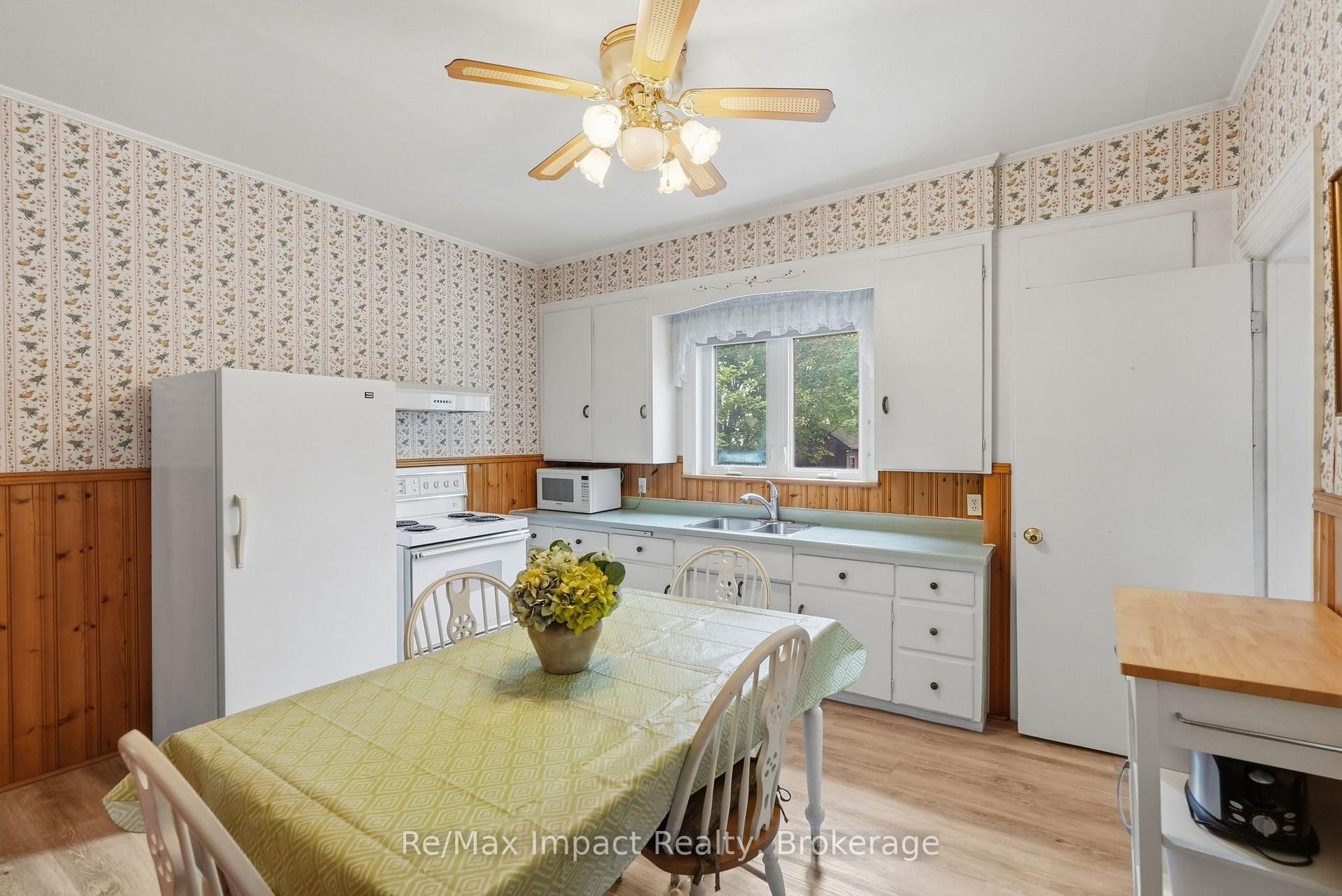 Photo 47 of 43 Park Road S, Oshawa, O'Neill — HOMEH