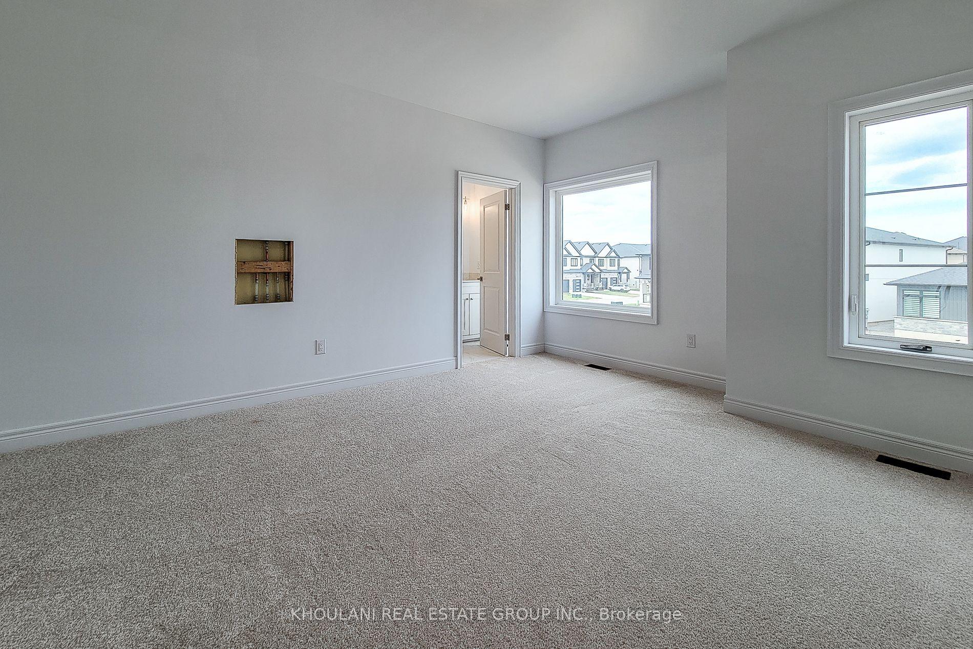 Photo 59 of 8898 Angie Drive, Niagara Falls, Forestview — HOMEH