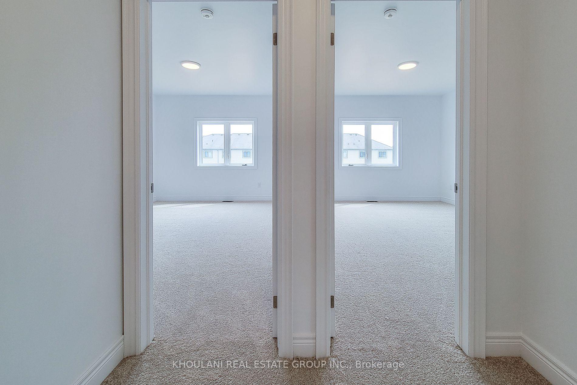Photo 67 of 8898 Angie Drive, Niagara Falls, Forestview — HOMEH