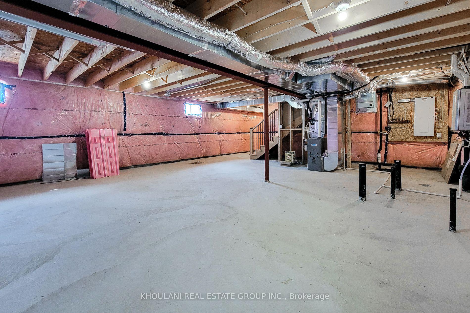 Photo 78 of 8898 Angie Drive, Niagara Falls, Forestview — HOMEH