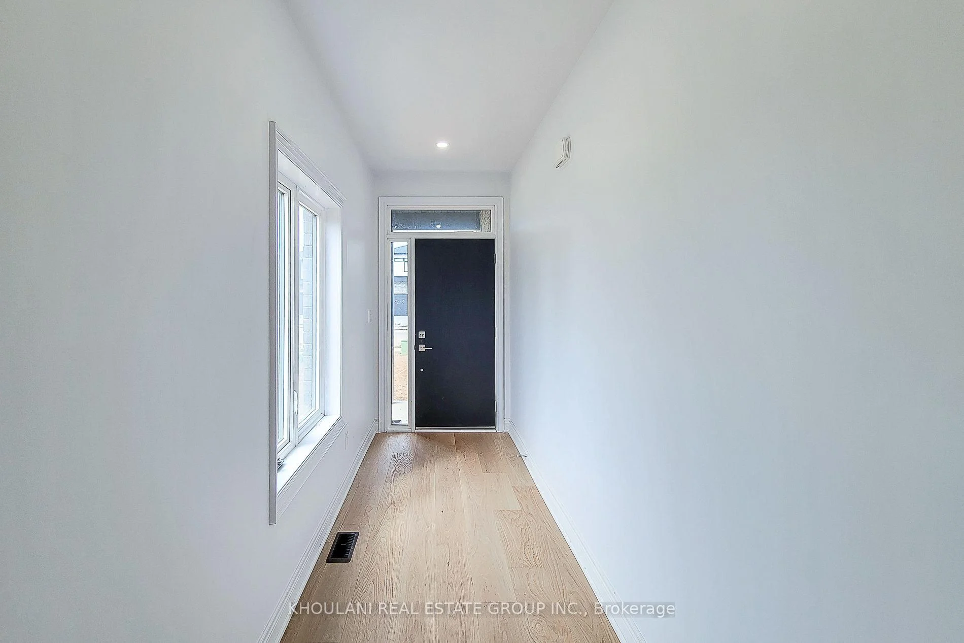 Photo 16 of 8898 Angie Drive, Niagara Falls, Forestview — HOMEH