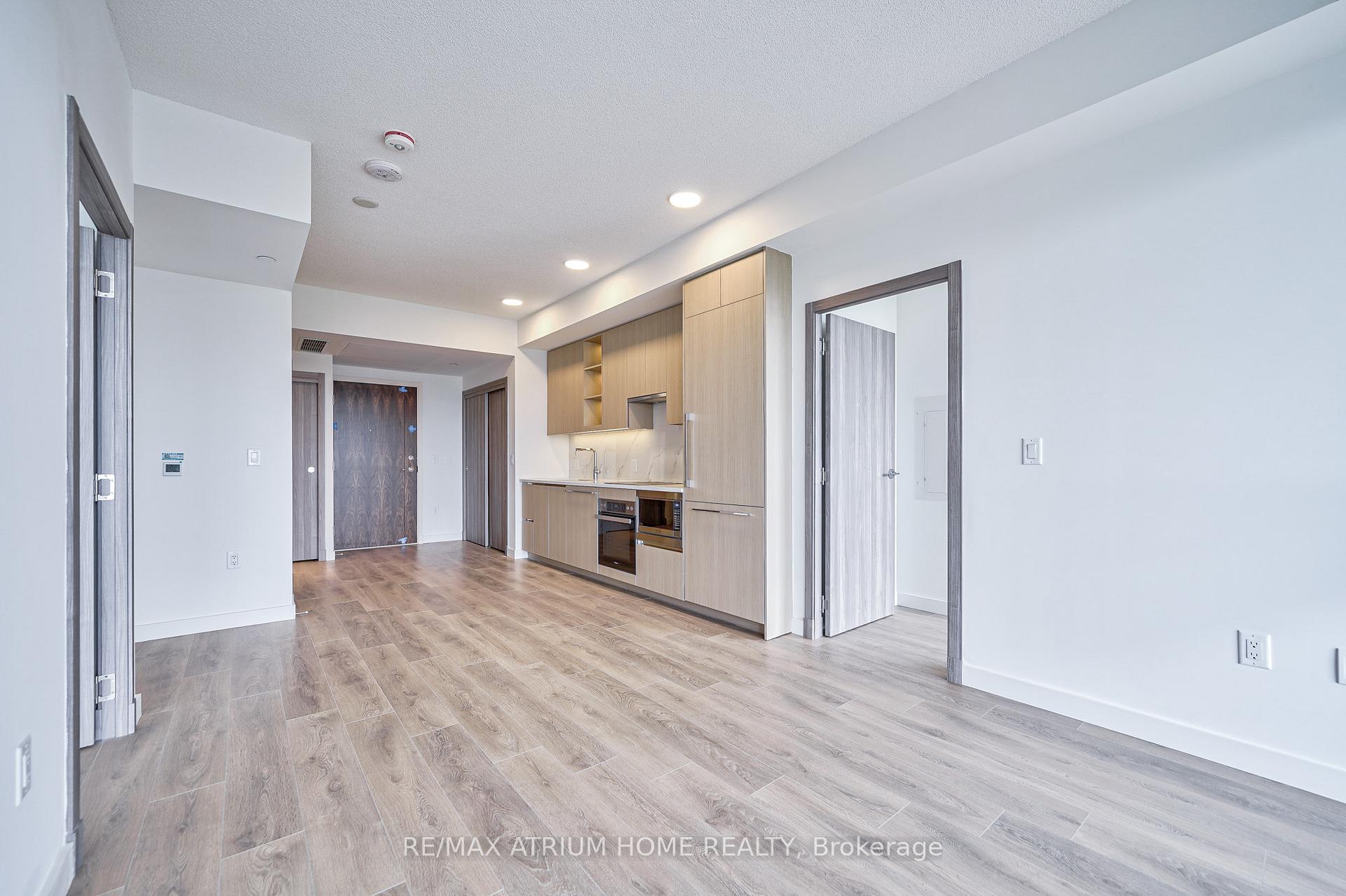 Photo 15 of Unit 2005, 25 McMahon Drive W, North York, Bayview Village — HOMEH