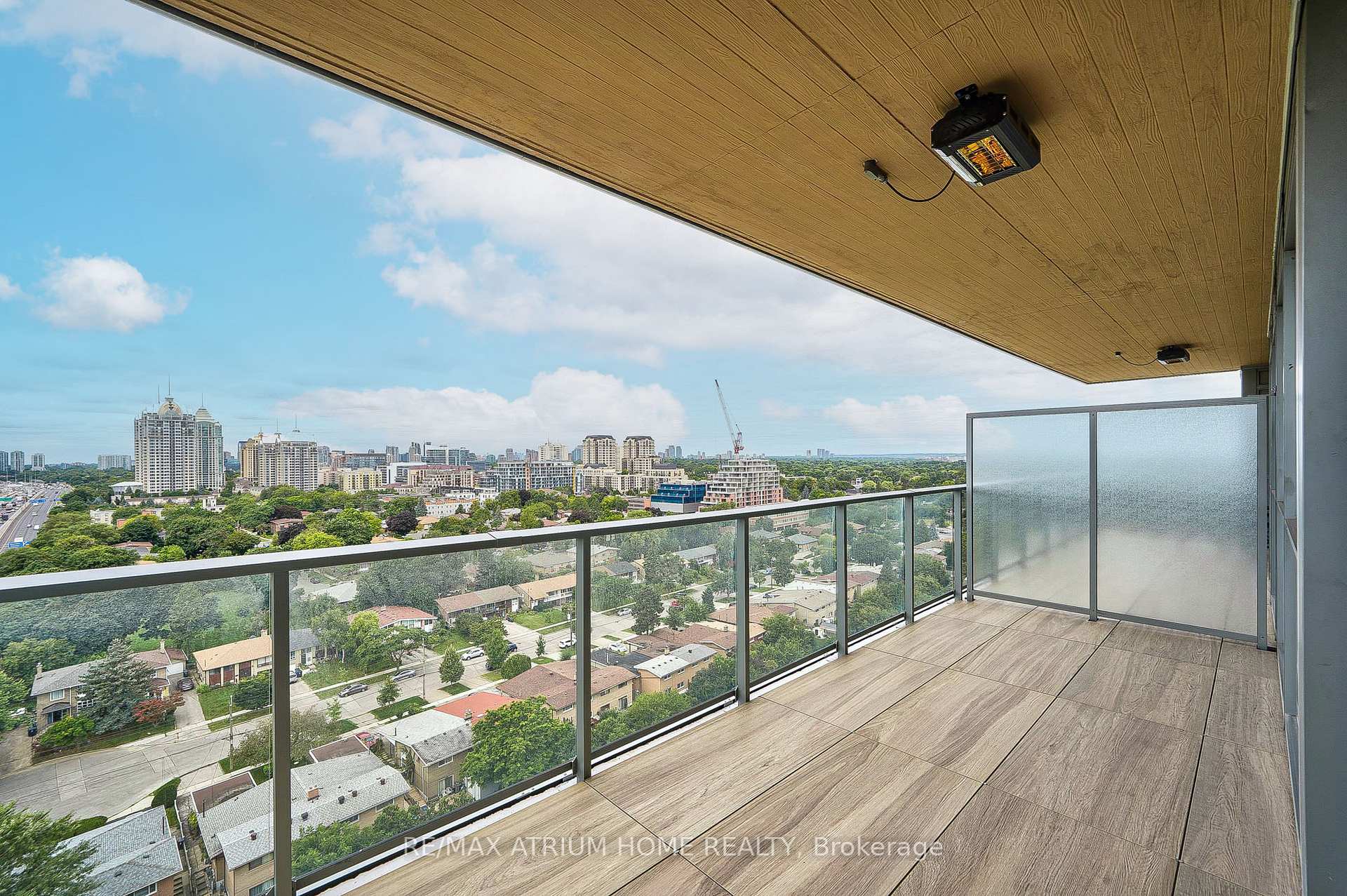 Photo 25 of Unit 2005, 25 McMahon Drive W, North York, Bayview Village — HOMEH
