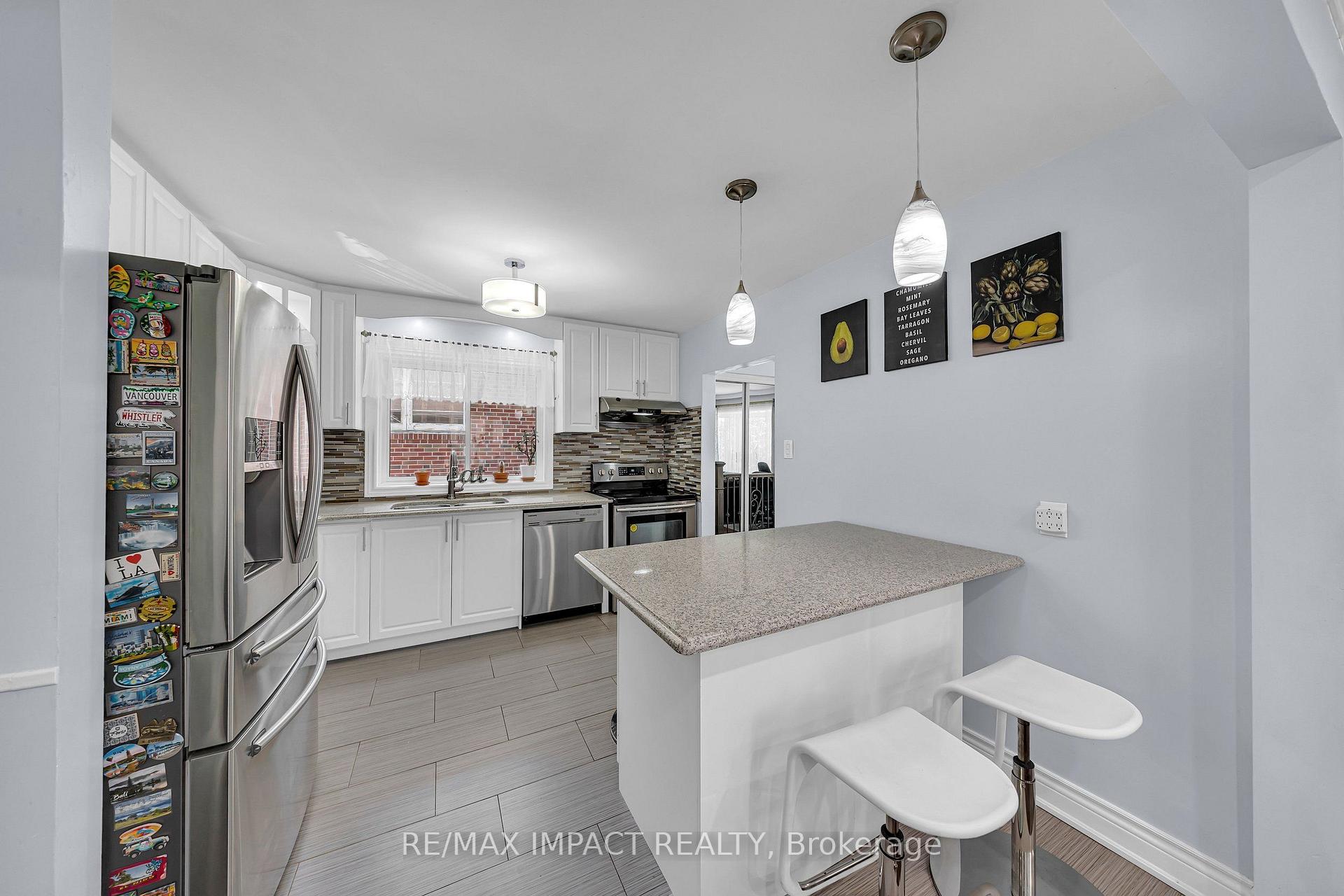 Photo 22 of 31 Kilbride Road, Scarborough, Bendale — HOMEH