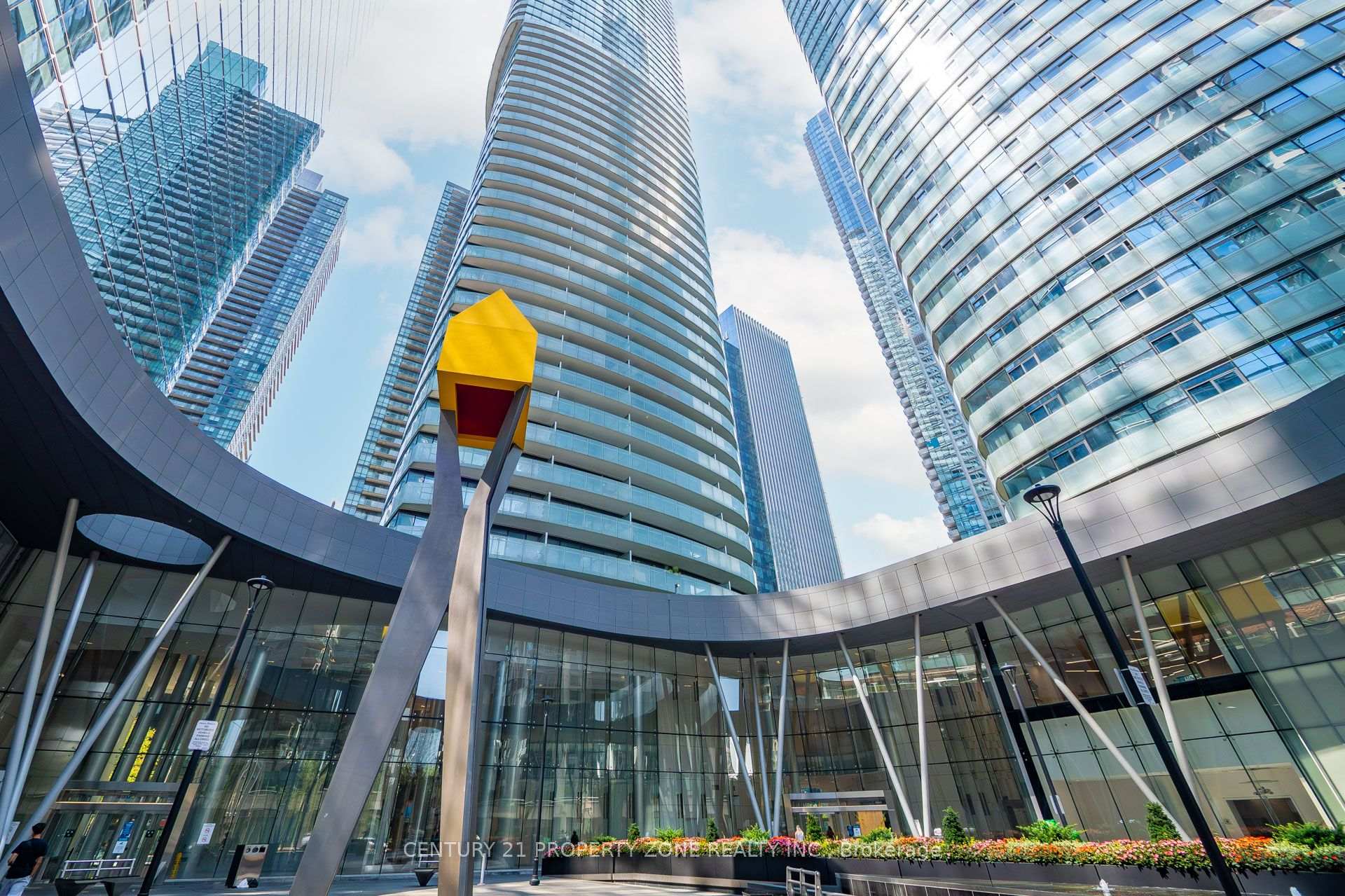 Photo 7 of Unit 4409, 14 York Street, Toronto, Waterfront Communities — HOMEH