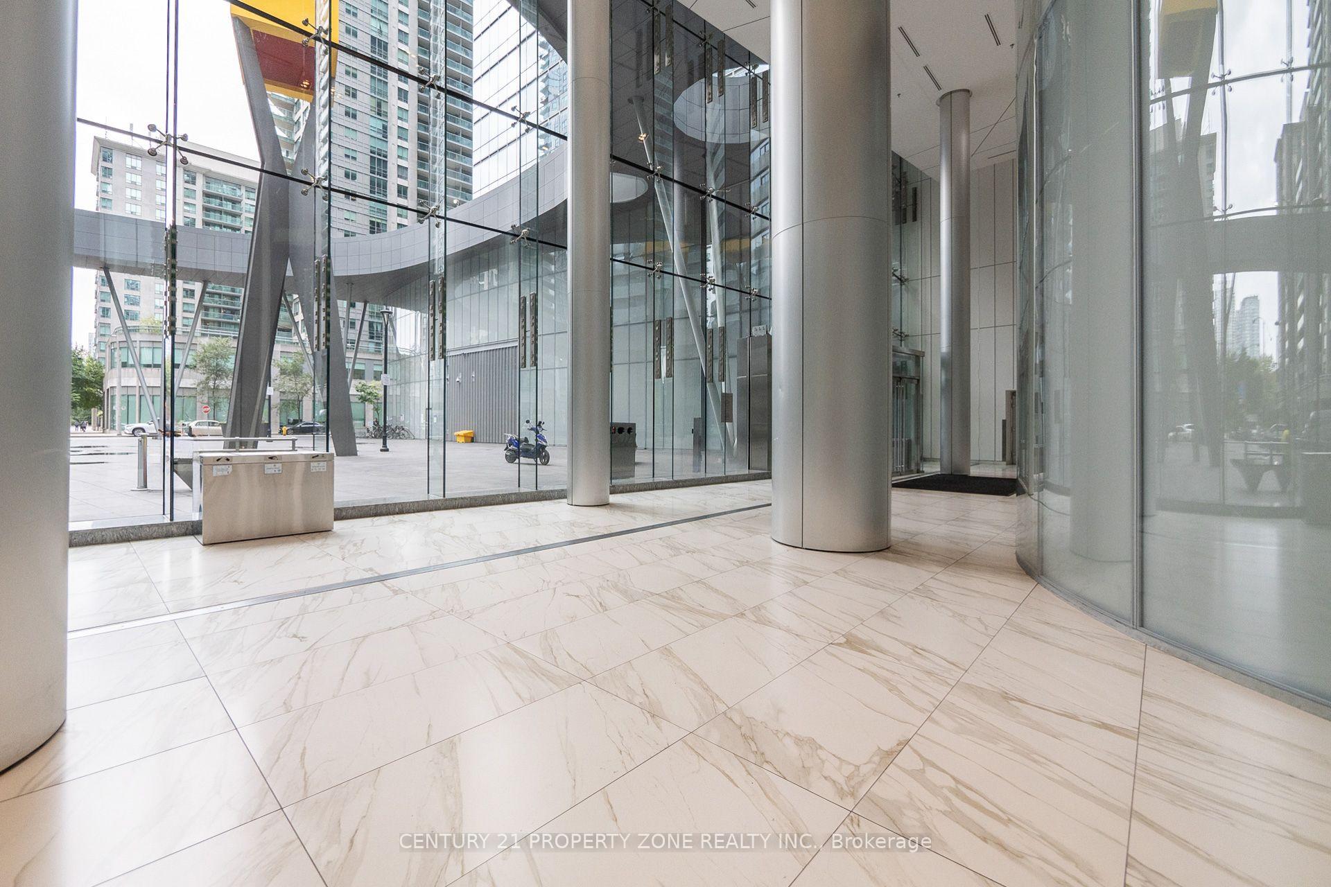 Photo 10 of Unit 4409, 14 York Street, Toronto, Waterfront Communities — HOMEH