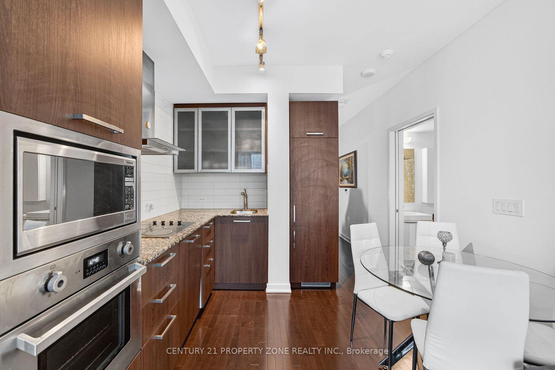 Photo 22 of Unit 4409, 14 York Street, Toronto, Waterfront Communities — HOMEH