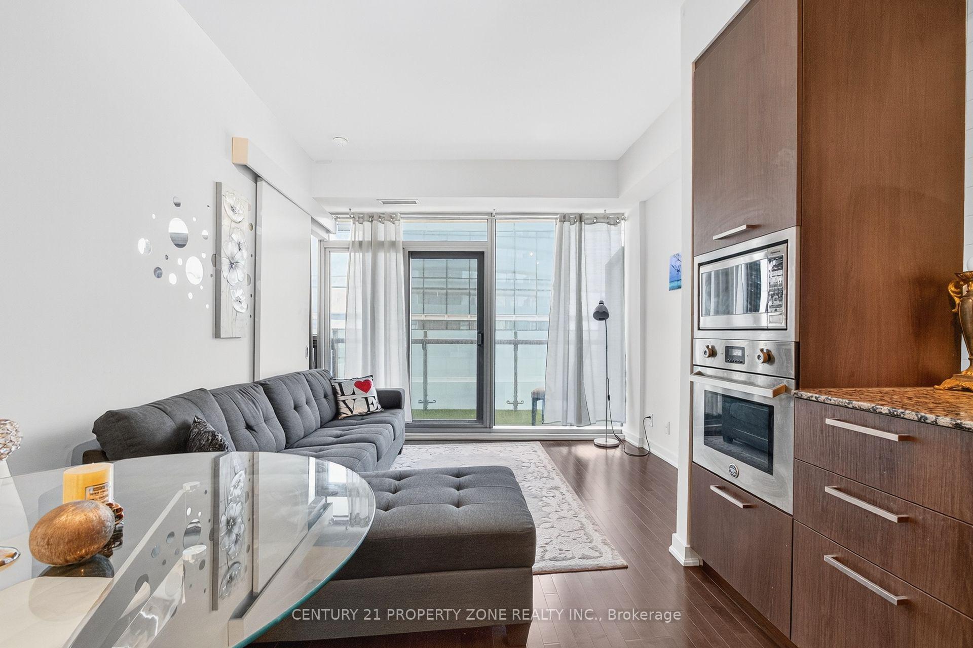 Photo 26 of Unit 4409, 14 York Street, Toronto, Waterfront Communities — HOMEH