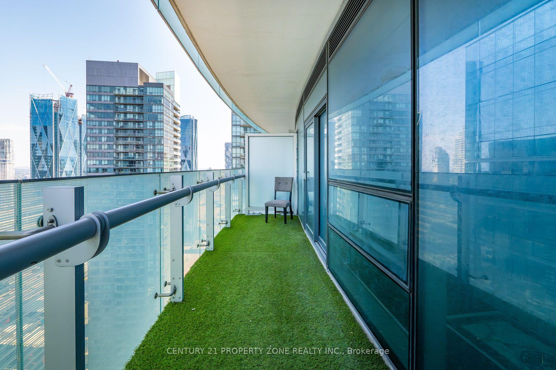 Photo 38 of Unit 4409, 14 York Street, Toronto, Waterfront Communities — HOMEH