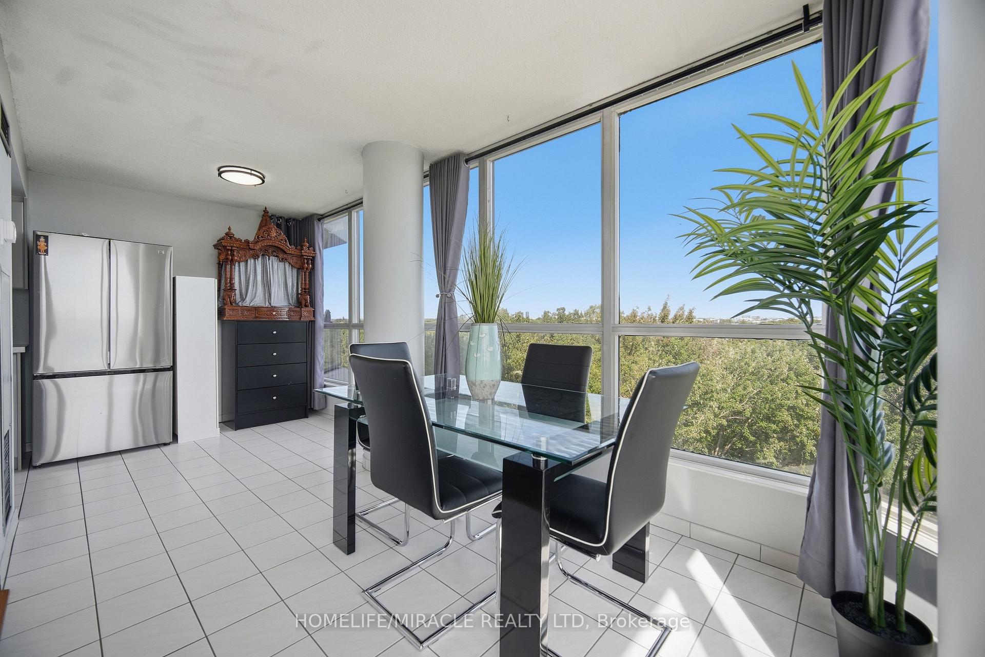 Photo 8 of Unit 502, 1 Rowntree Road, Etobicoke, Mount Olive-Silverstone-Jamestown — HOMEH