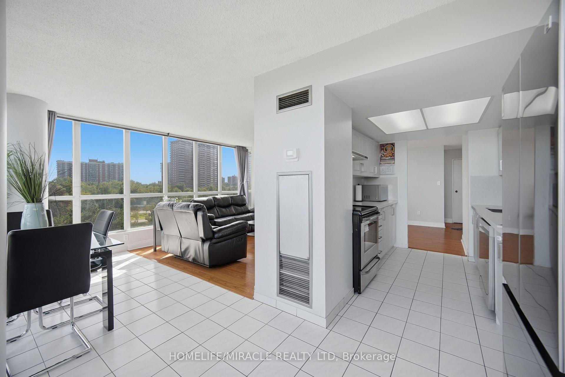 Photo 11 of Unit 502, 1 Rowntree Road, Etobicoke, Mount Olive-Silverstone-Jamestown — HOMEH