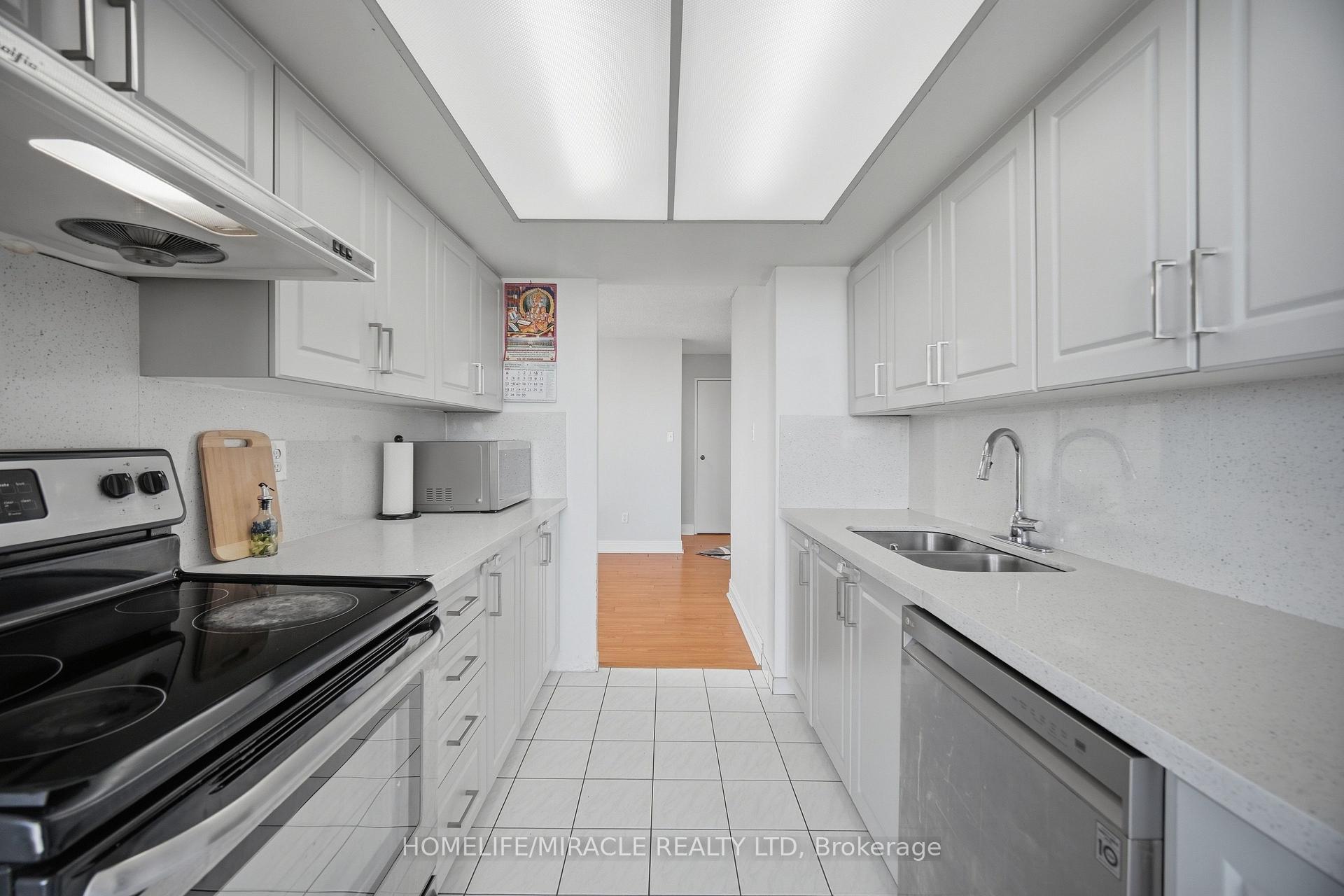 Photo 12 of Unit 502, 1 Rowntree Road, Etobicoke, Mount Olive-Silverstone-Jamestown — HOMEH