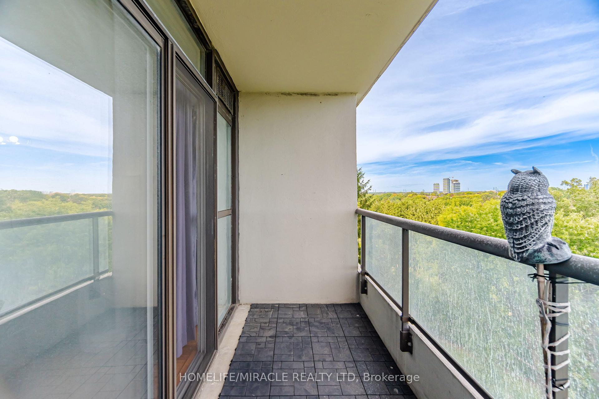 Photo 21 of Unit 502, 1 Rowntree Road, Etobicoke, Mount Olive-Silverstone-Jamestown — HOMEH