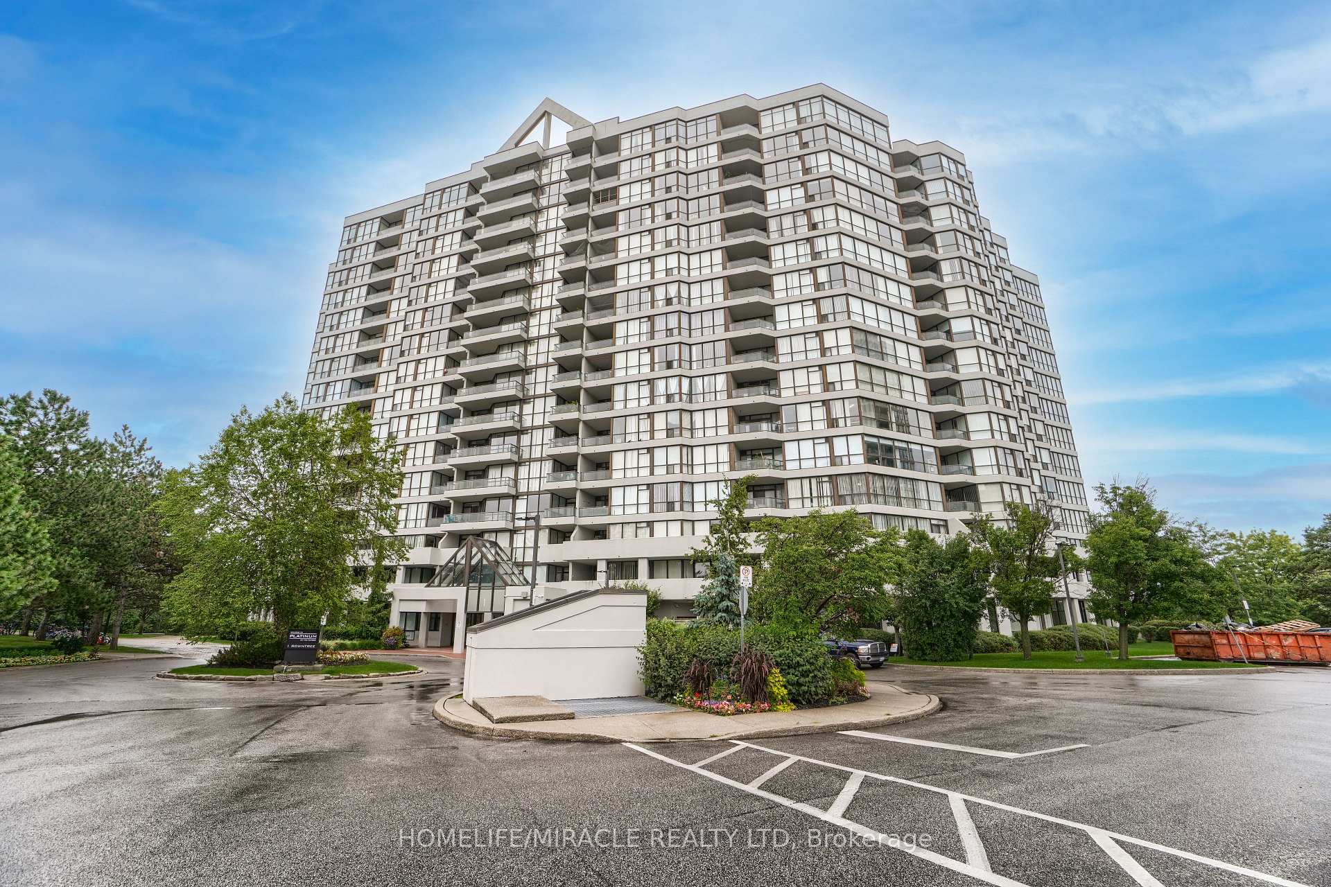 Photo 30 of Unit 502, 1 Rowntree Road, Etobicoke, Mount Olive-Silverstone-Jamestown — HOMEH