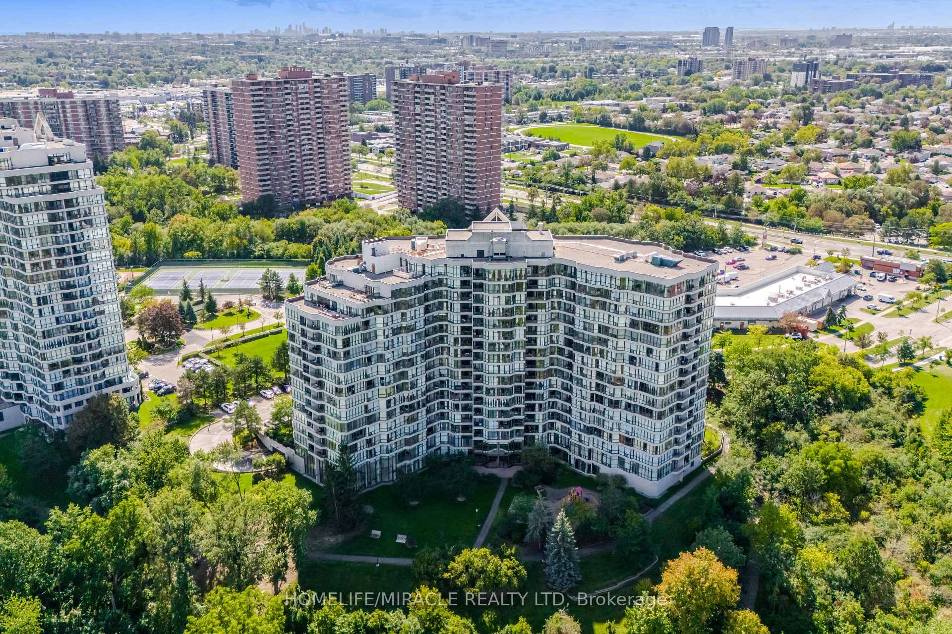 Photo 32 of Unit 502, 1 Rowntree Road, Etobicoke, Mount Olive-Silverstone-Jamestown — HOMEH