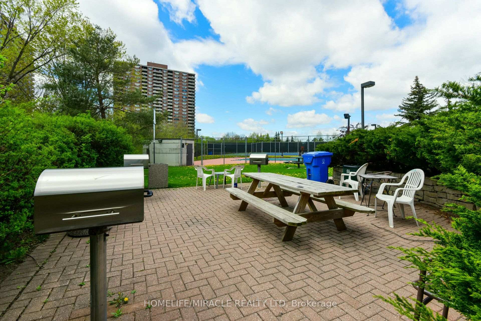 Photo 42 of Unit 502, 1 Rowntree Road, Etobicoke, Mount Olive-Silverstone-Jamestown — HOMEH