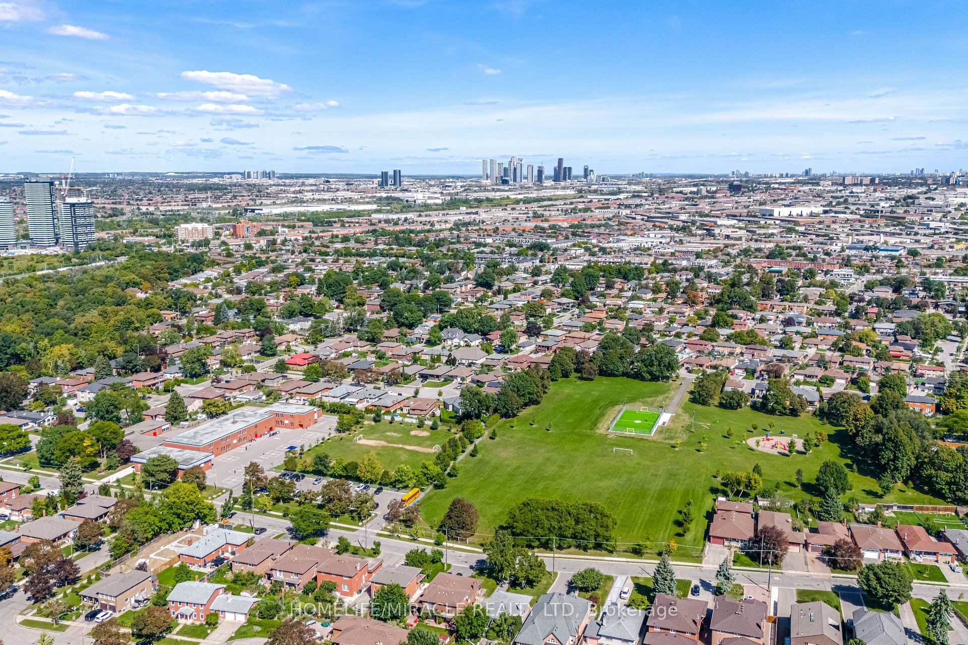 Photo 47 of Unit 502, 1 Rowntree Road, Etobicoke, Mount Olive-Silverstone-Jamestown — HOMEH