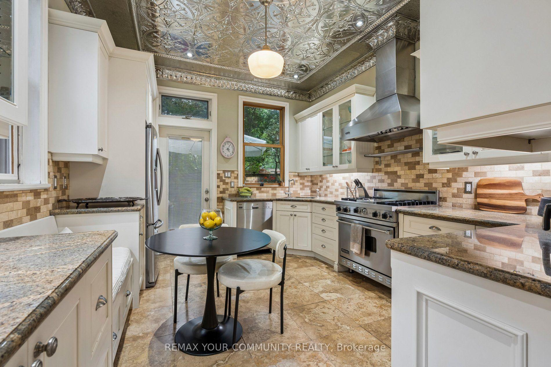Photo 13 of 21 Laurier Avenue E, Toronto, Cabbagetown-South St. James Town — HOMEH