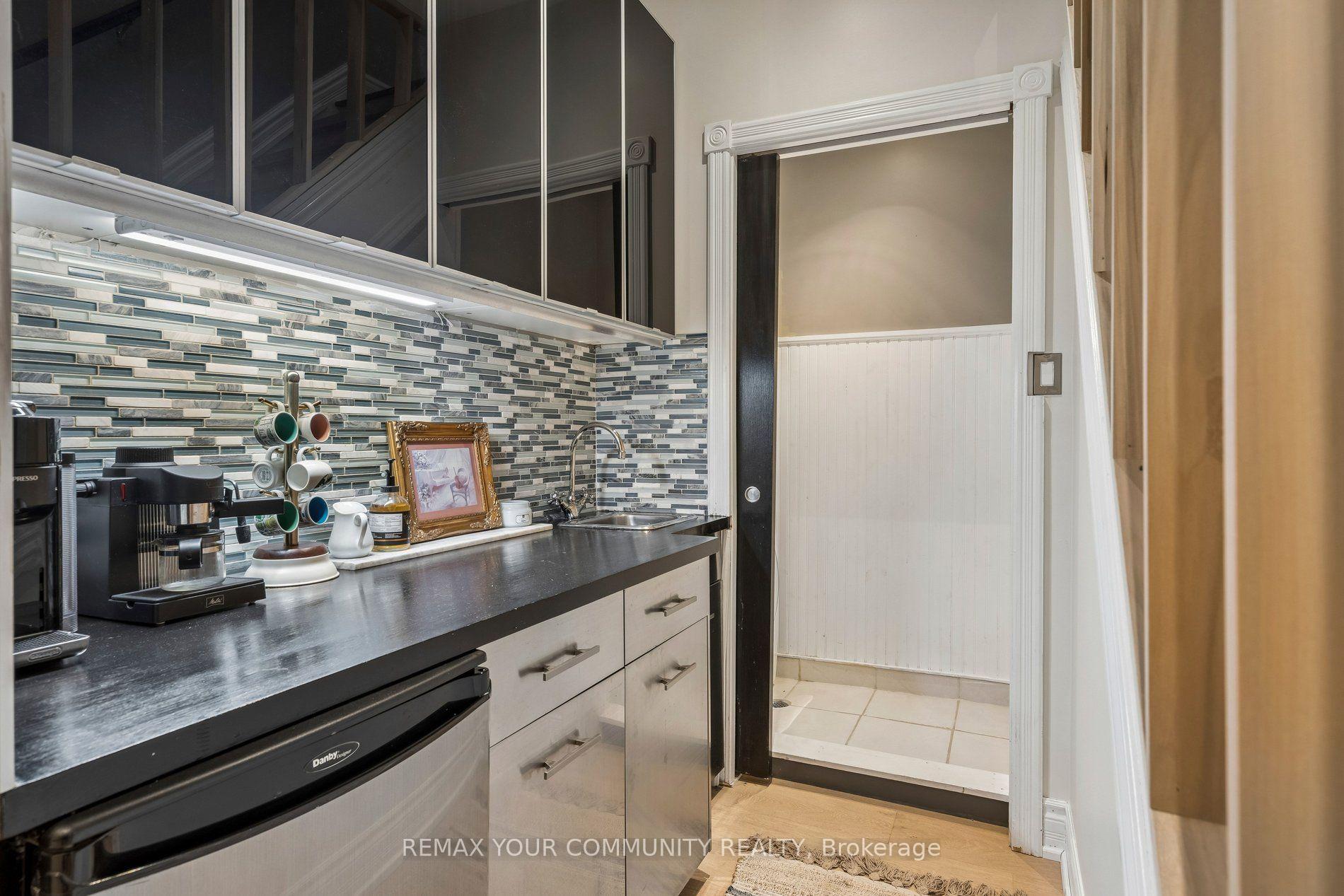 Photo 28 of 21 Laurier Avenue E, Toronto, Cabbagetown-South St. James Town — HOMEH