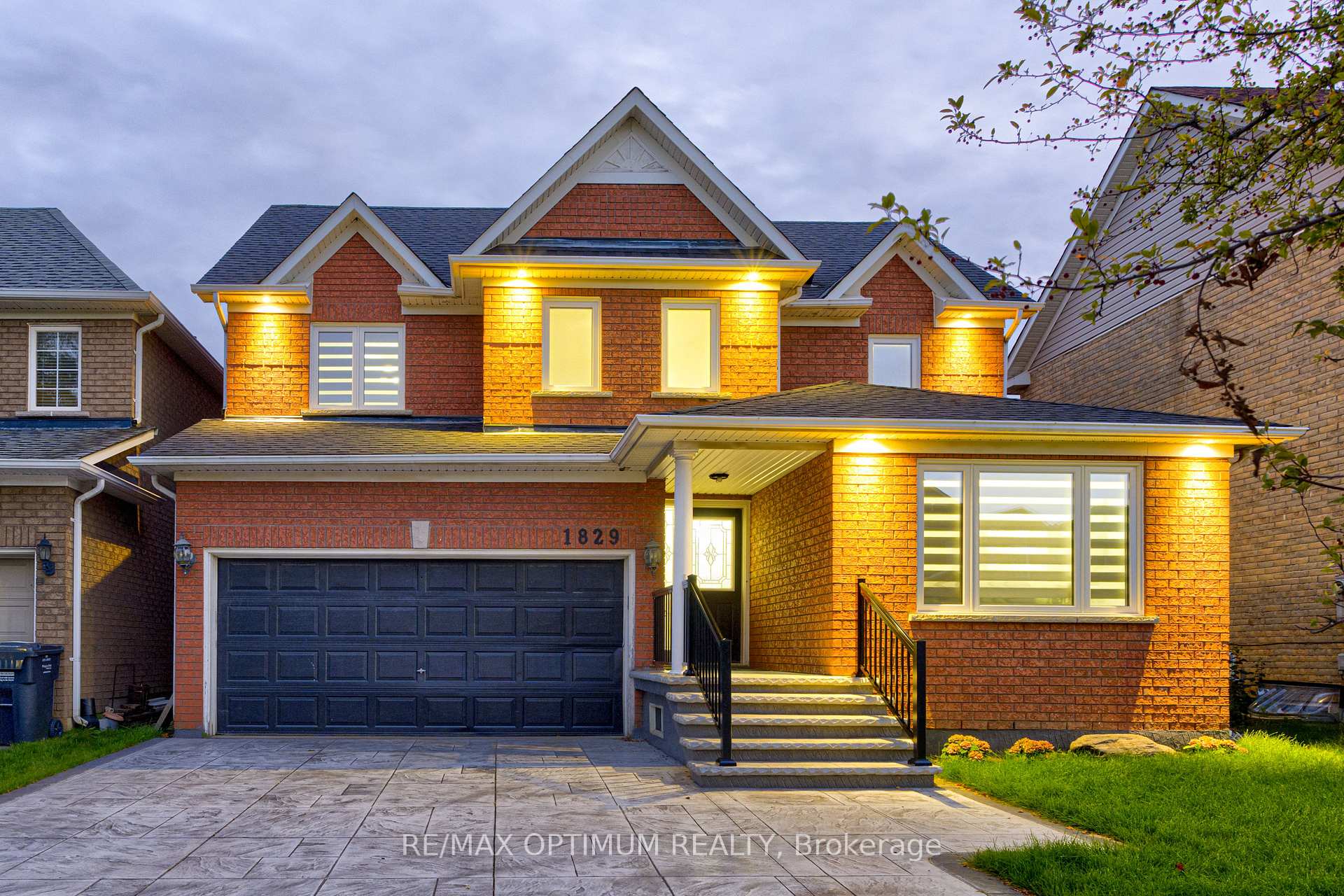 Photo 3 of 1829 Samuelson Circle, Mississauga, Meadowvale Village — HOMEH