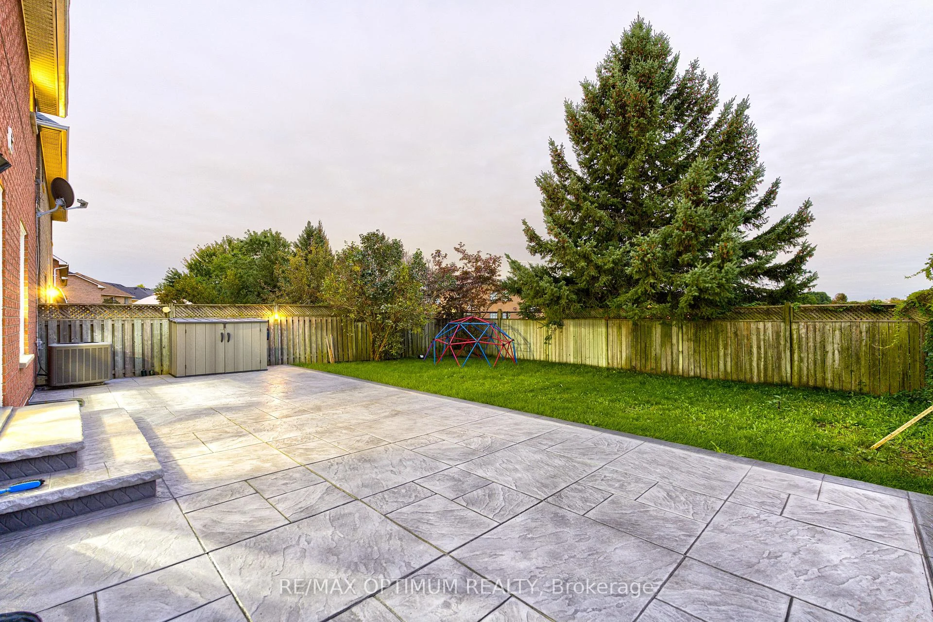 Photo 52 of 1829 Samuelson Circle, Mississauga, Meadowvale Village — HOMEH