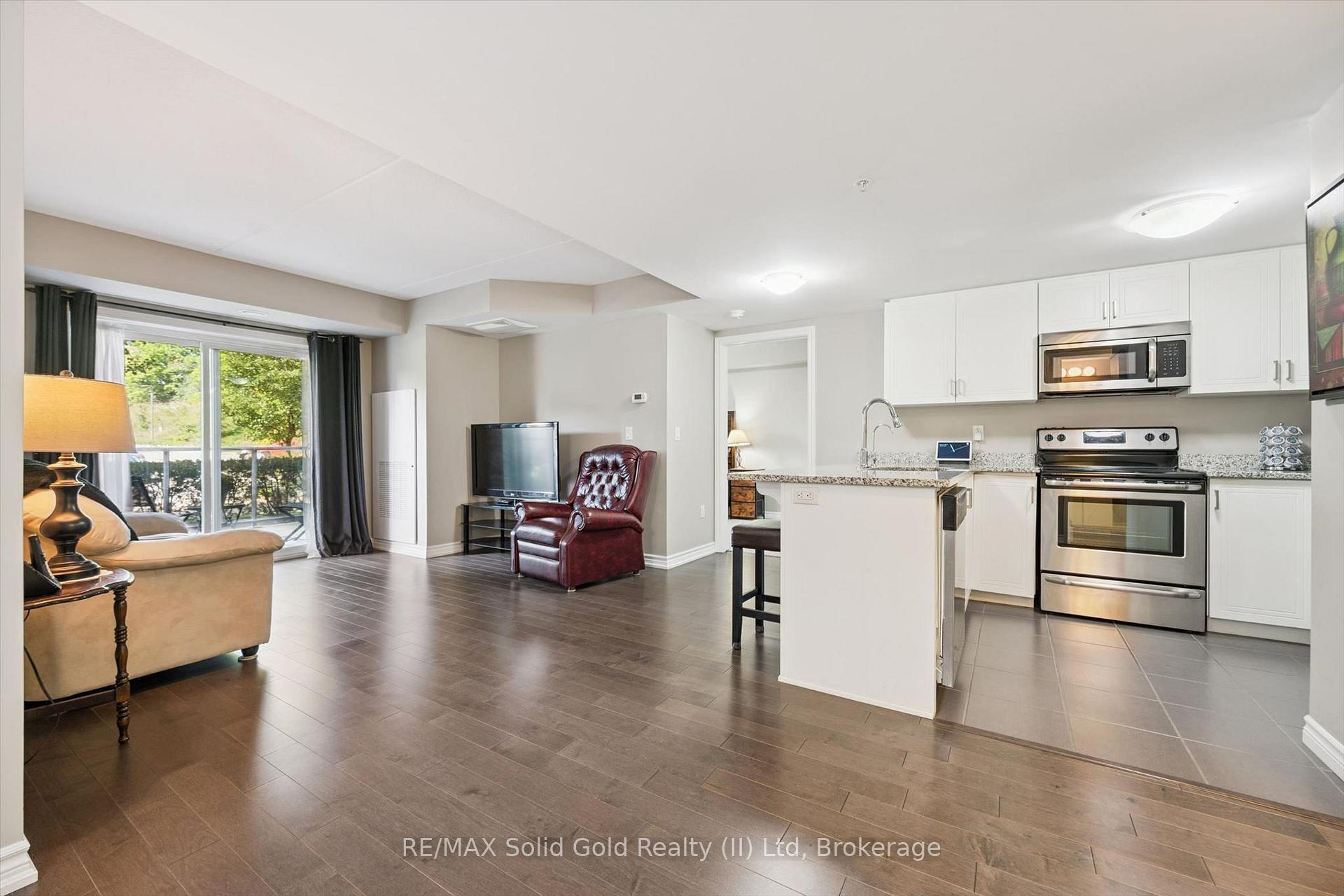 Photo 12 of Unit 111, 50 Bryan Court, Kitchener, Grand River South — HOMEH