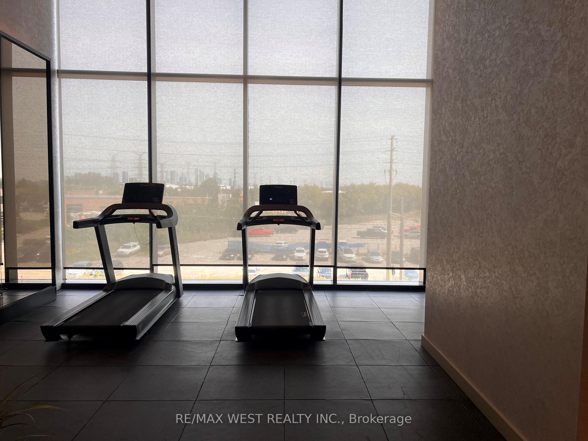 Photo 11 of Unit 915, 6 Flavelle Trail, Vaughan, Vaughan Grove — HOMEH