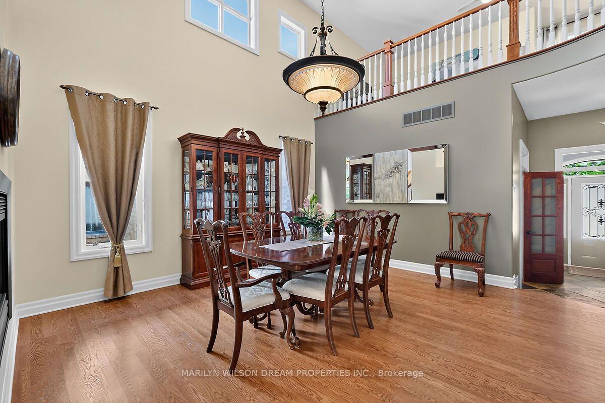Photo 11 of 448 Rahul Crescent, Ottawa, Mooneys Bay — HOMEH