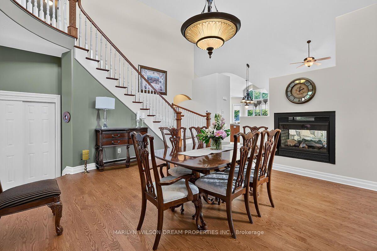 Photo 13 of 448 Rahul Crescent, Ottawa, Mooneys Bay — HOMEH